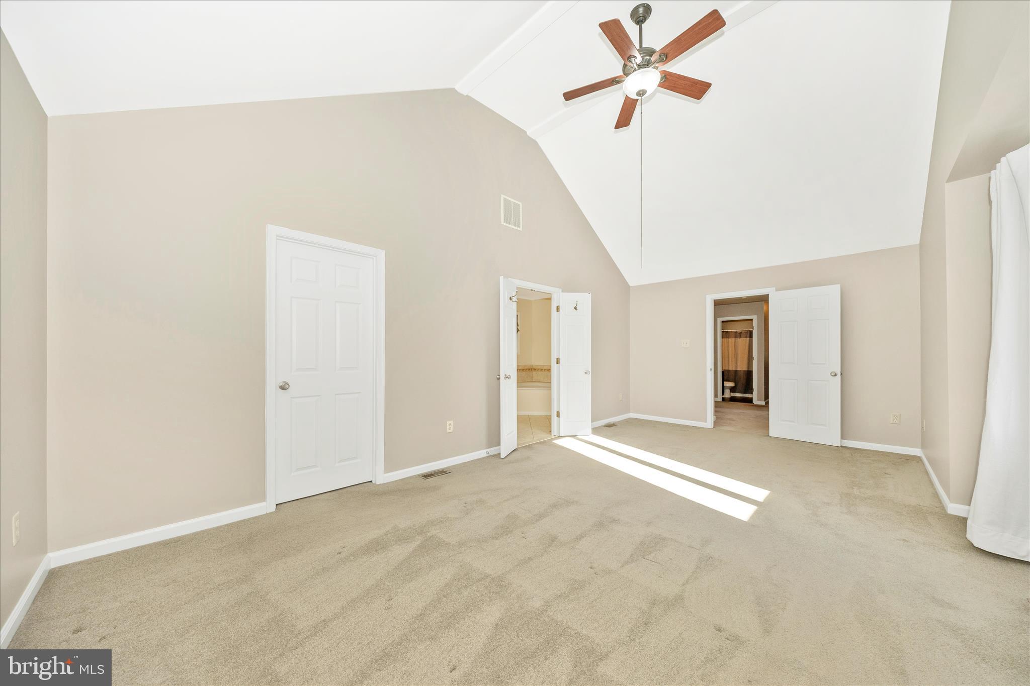 THE MEADOWS - Residential