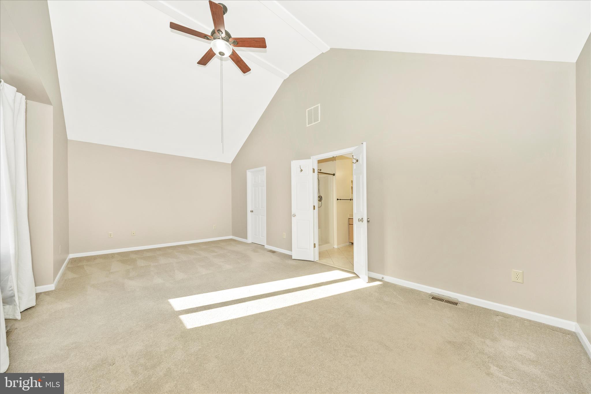 THE MEADOWS - Residential