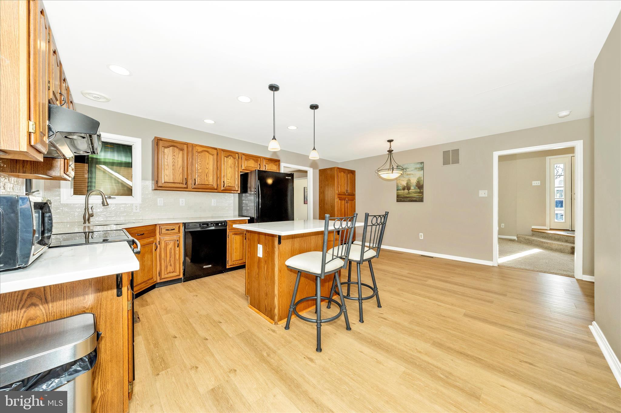 THE MEADOWS - Residential