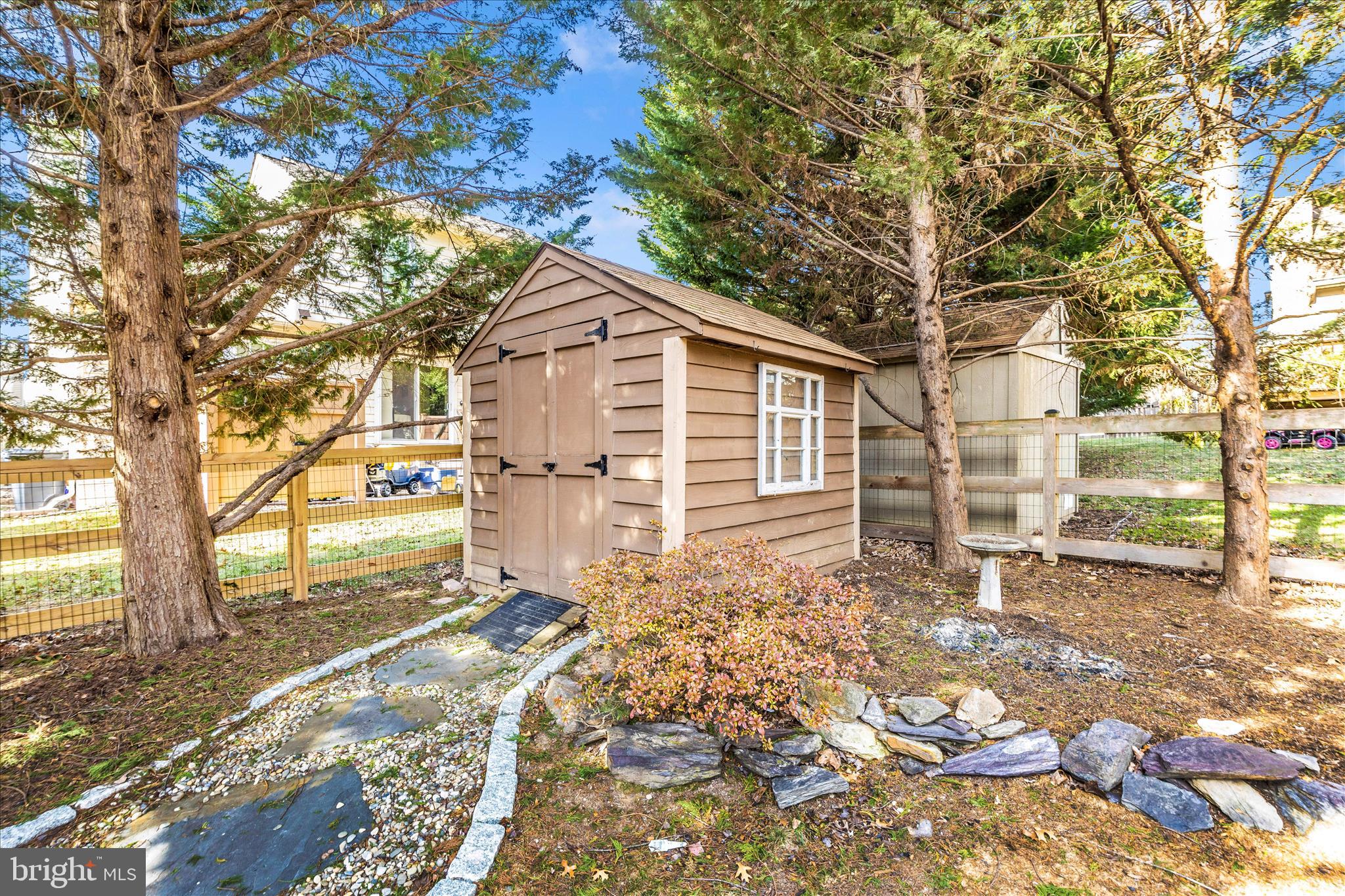 THE MEADOWS - Residential