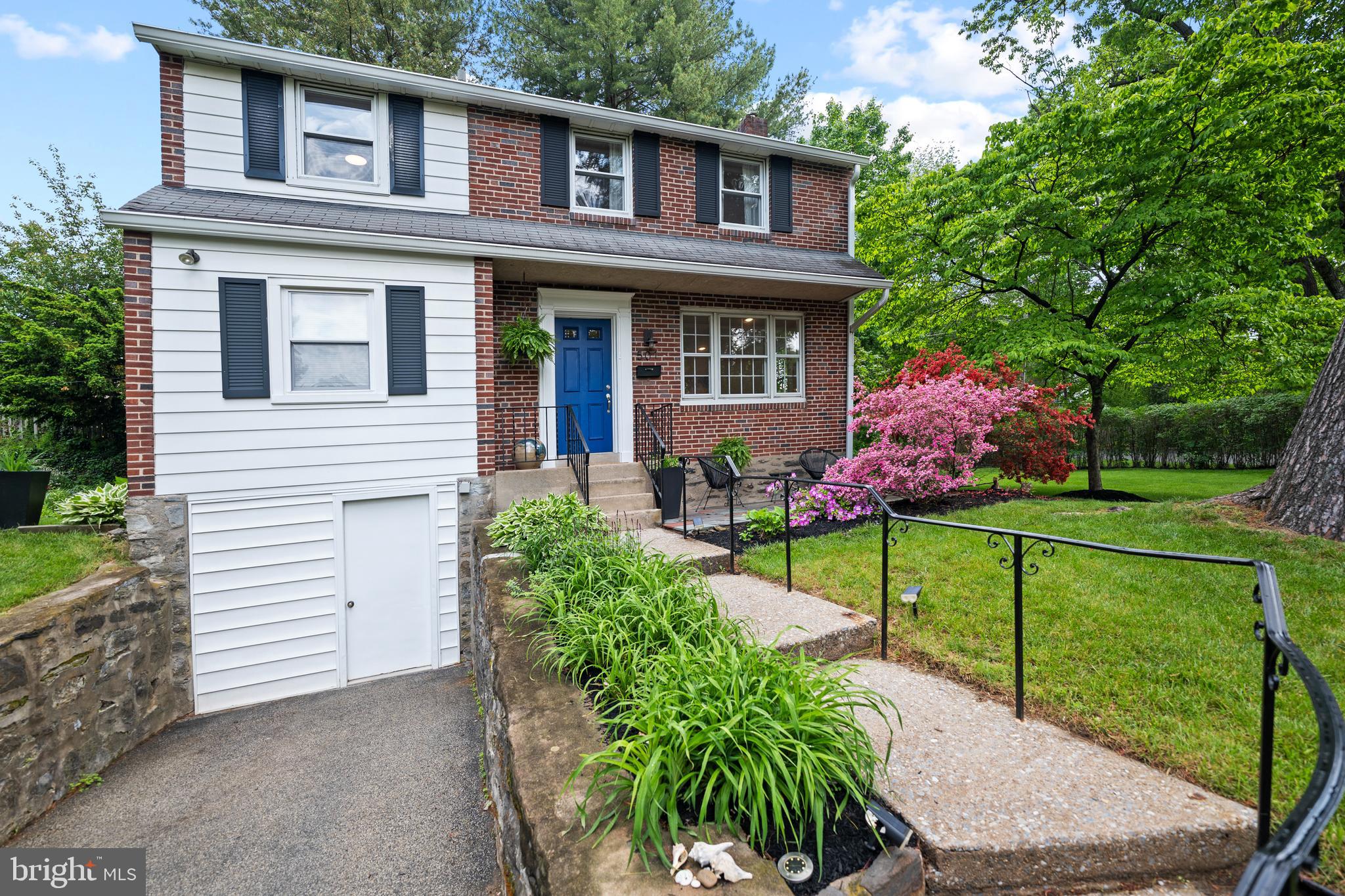501 GLEN ARBOR DRIVE
