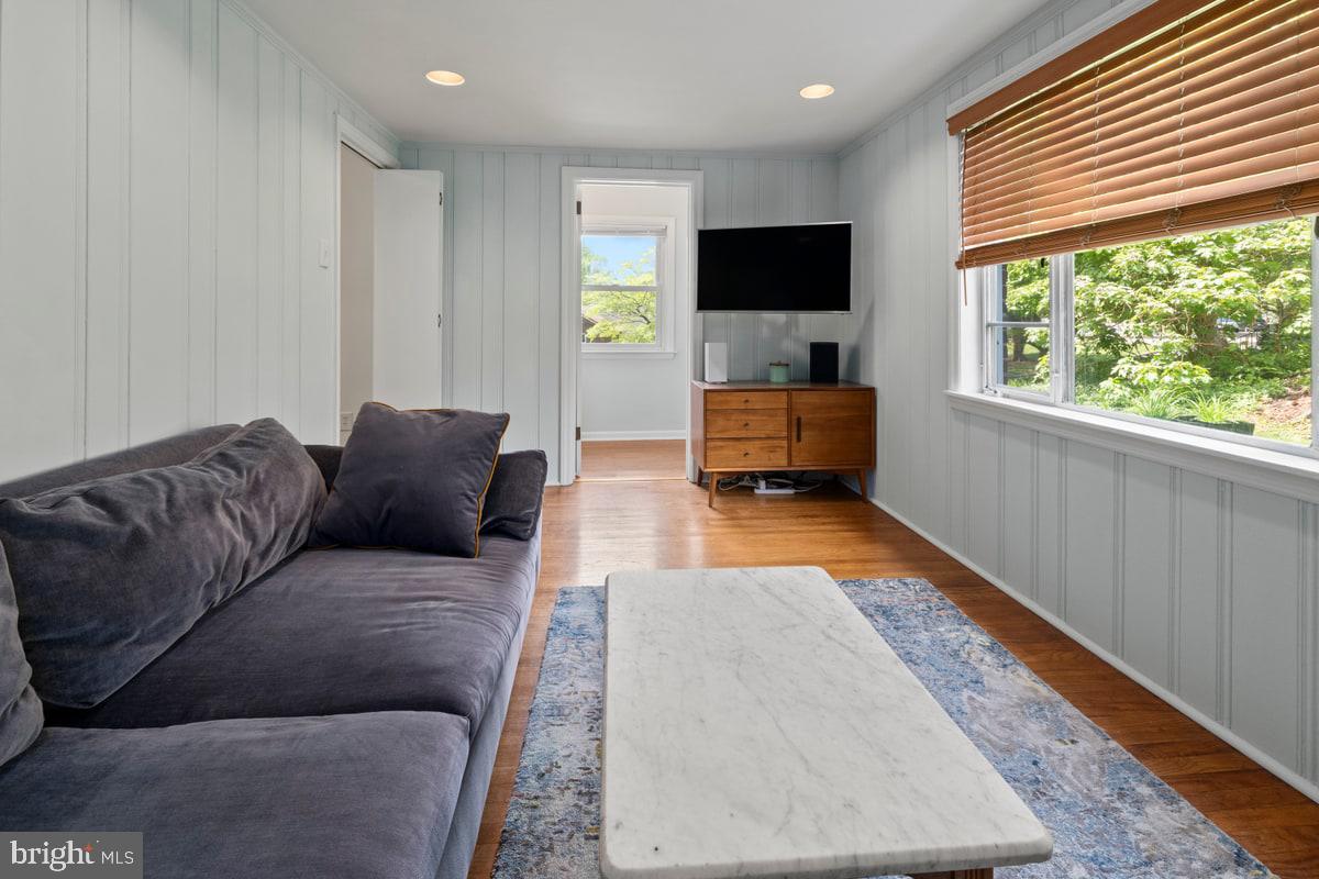 WYNNEWOOD VALLEY - Residential