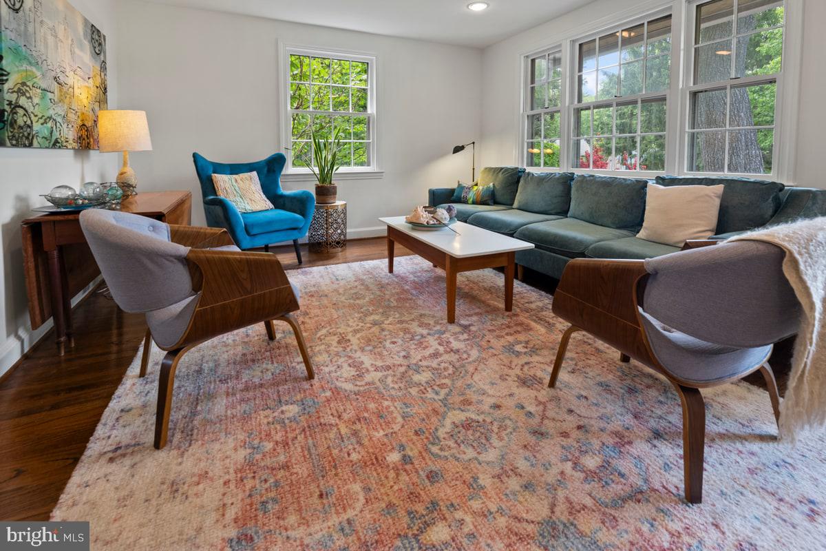 WYNNEWOOD VALLEY - Residential