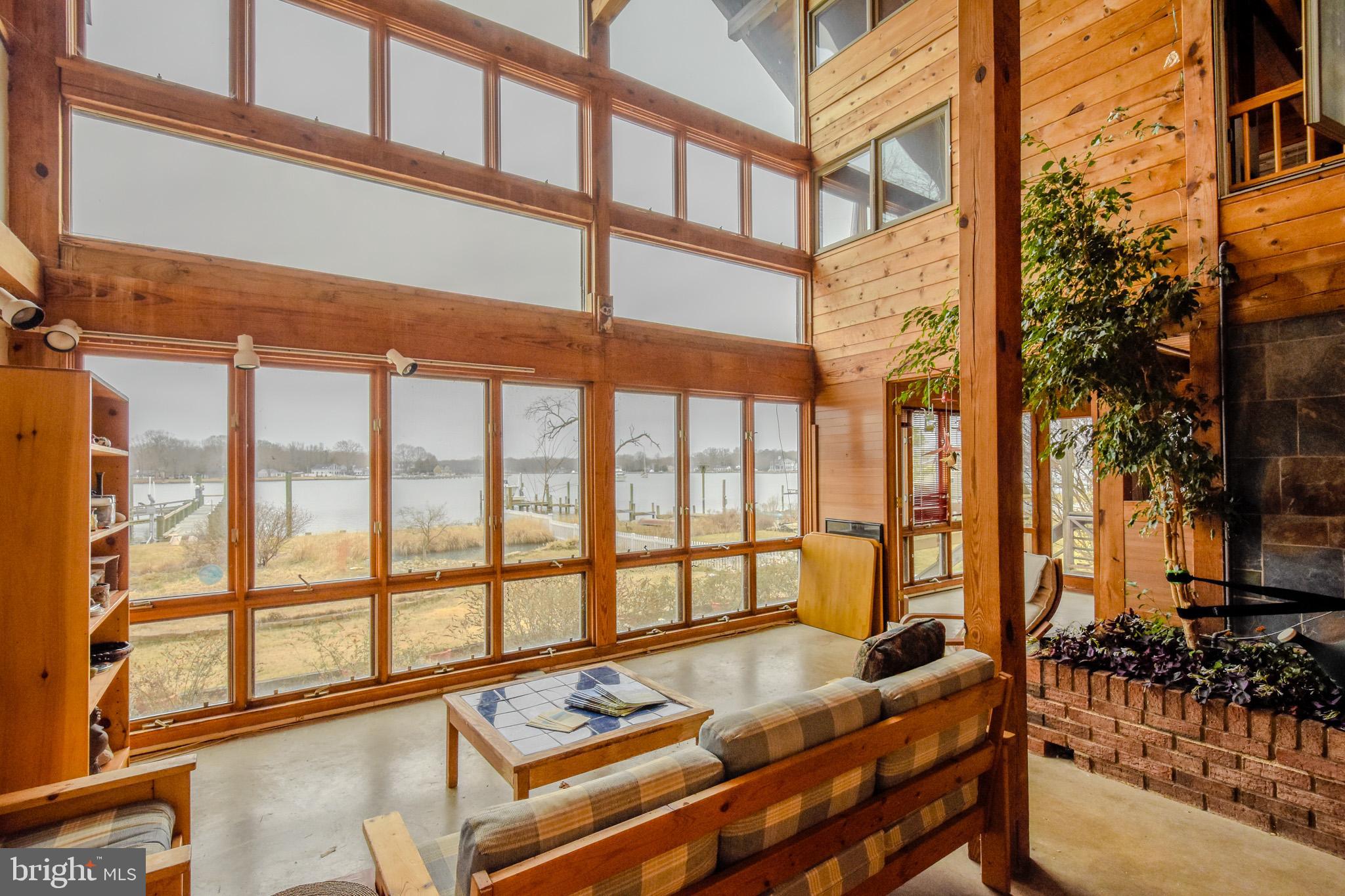 AVALON SHORES - Residential