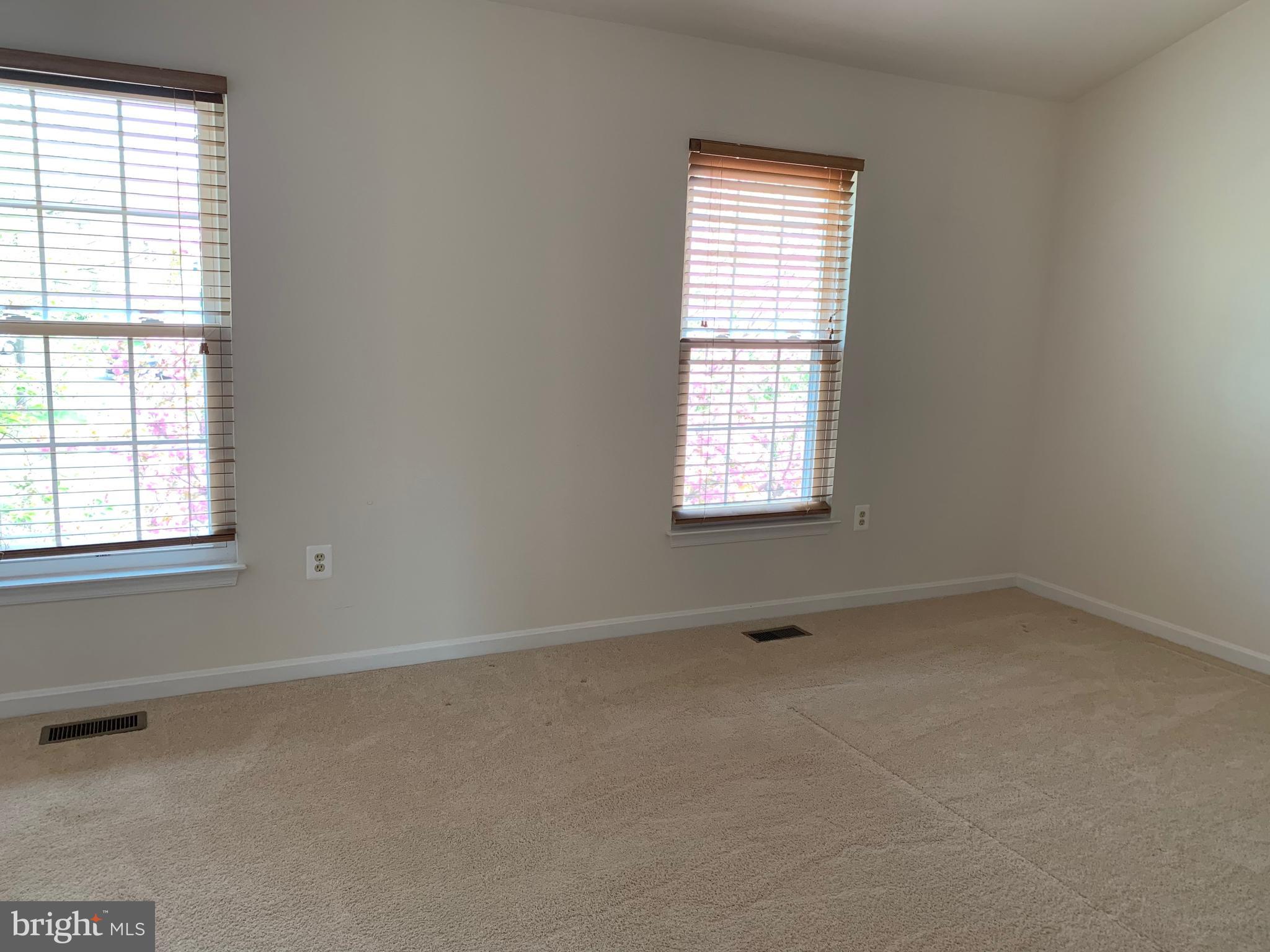 WOODGATE MANOR - Residential Lease