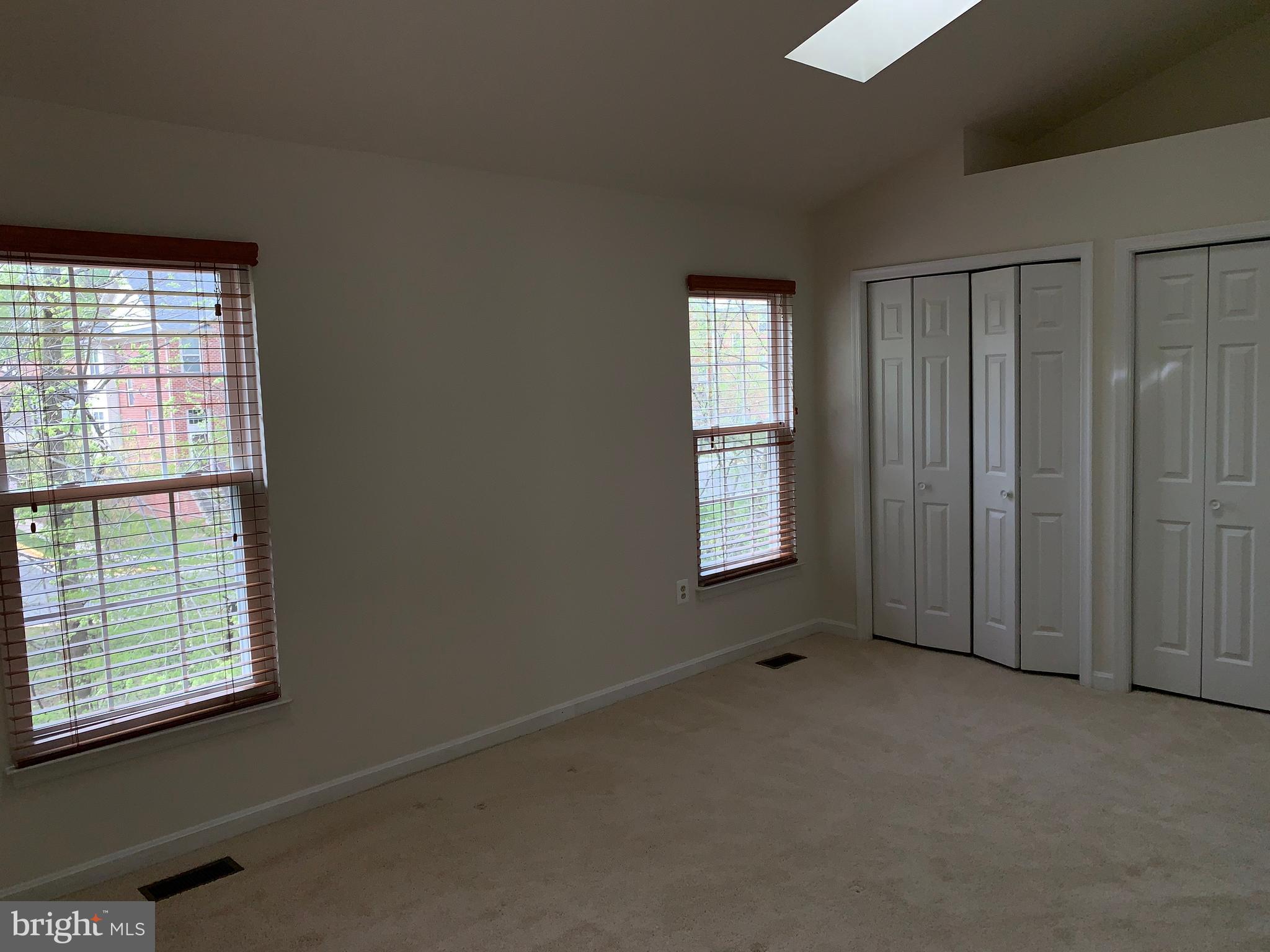 WOODGATE MANOR - Residential Lease