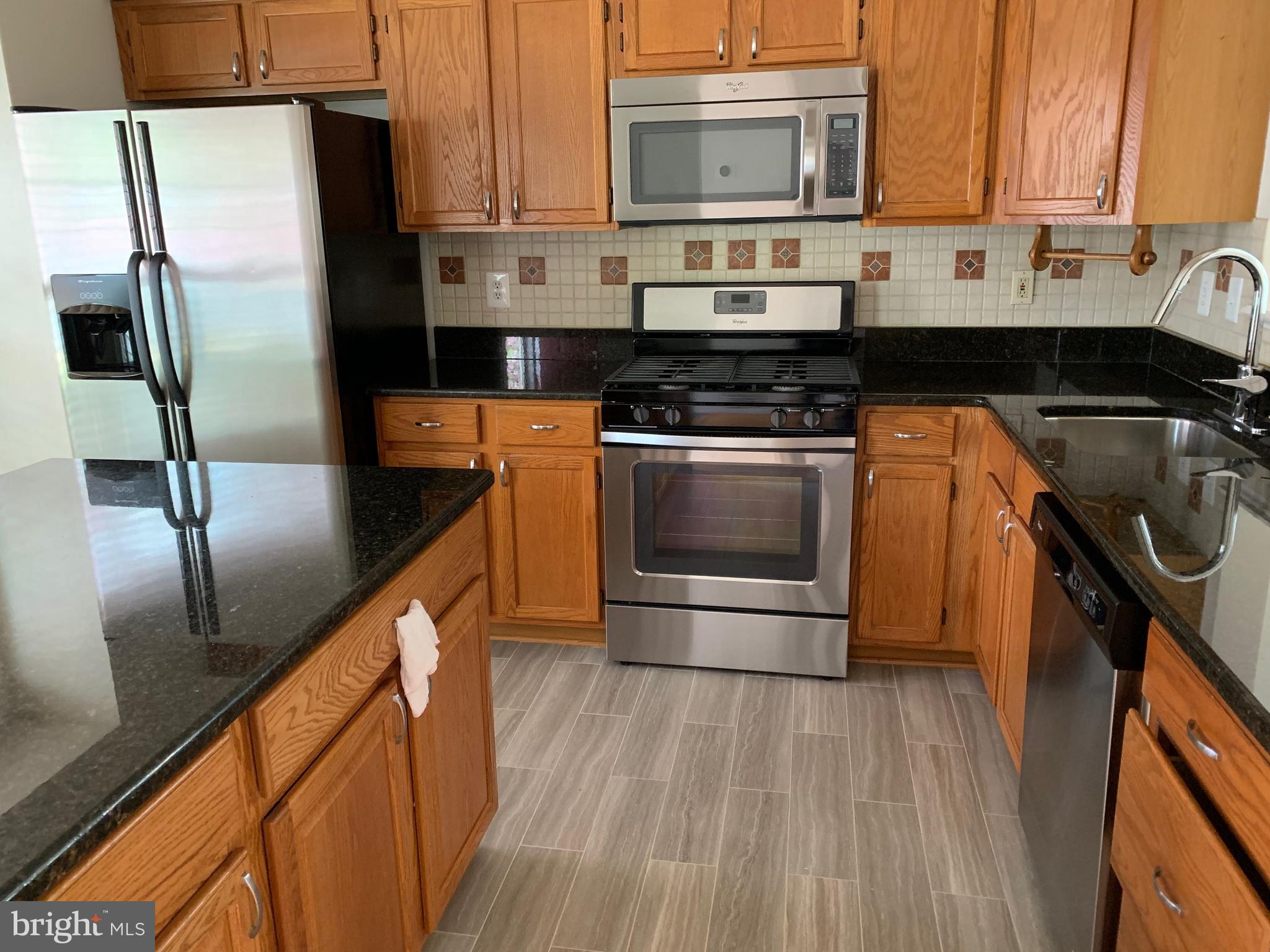 WOODGATE MANOR - Residential Lease