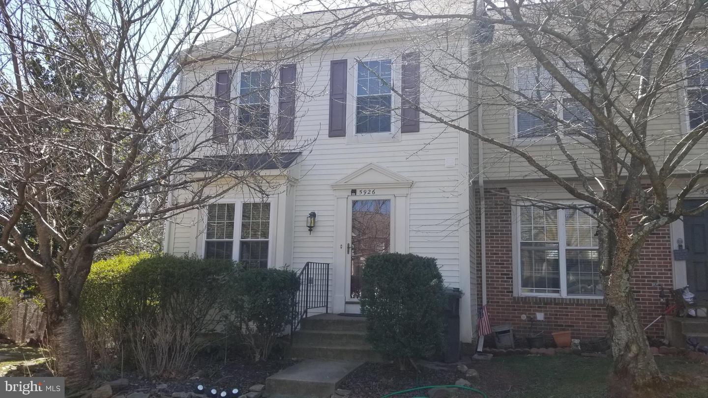 WOODGATE MANOR - Residential Lease