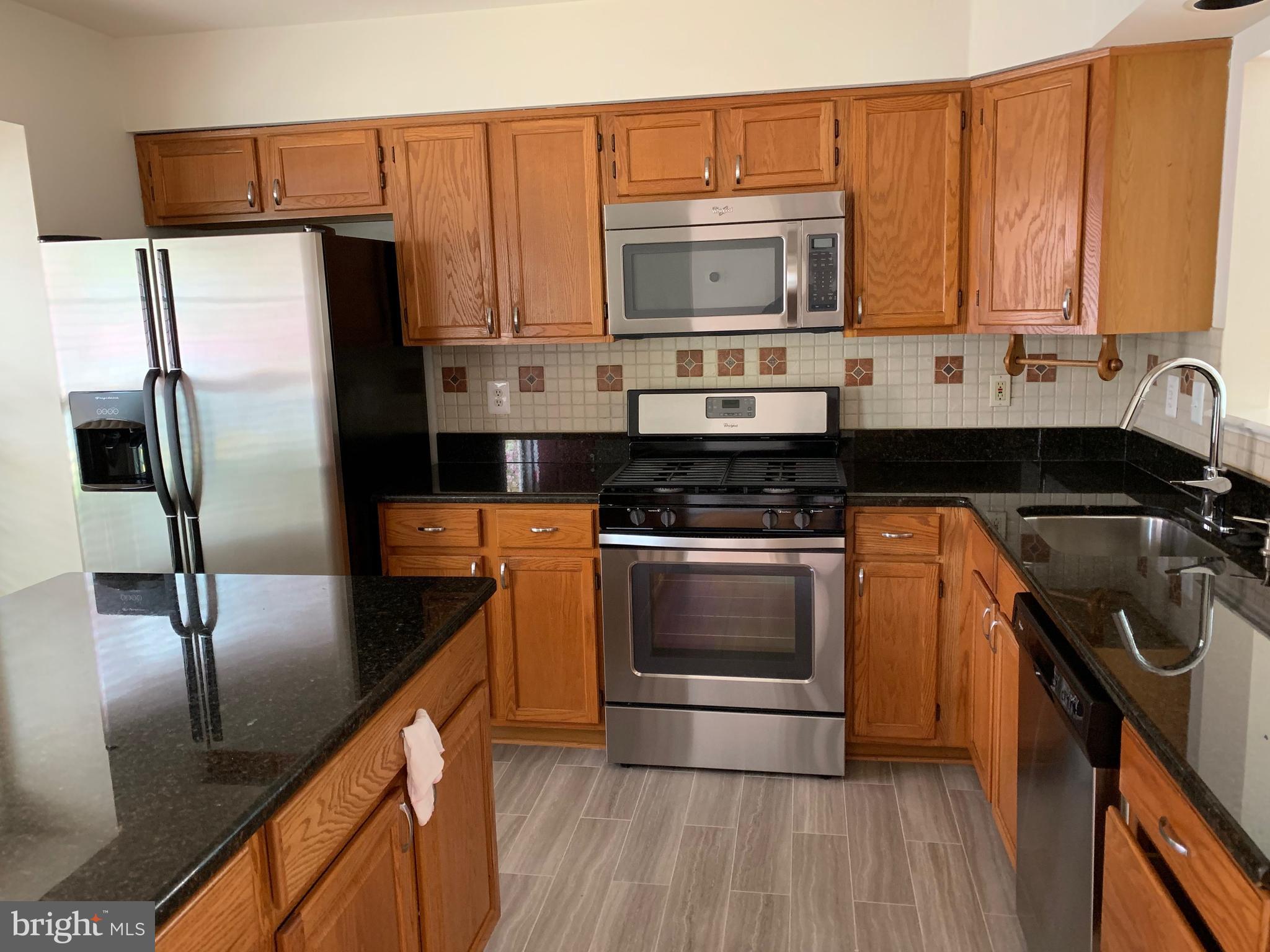 WOODGATE MANOR - Residential Lease