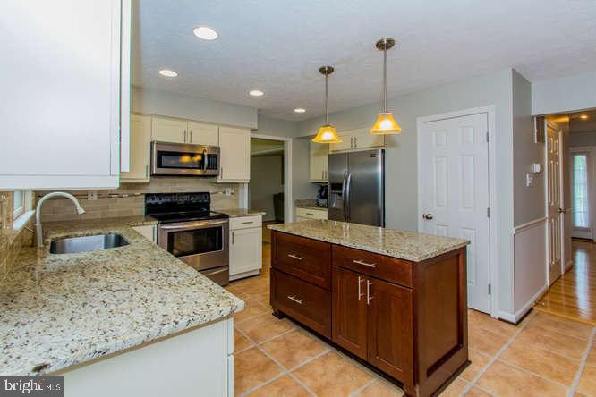 LEESWOOD GARTH - Residential