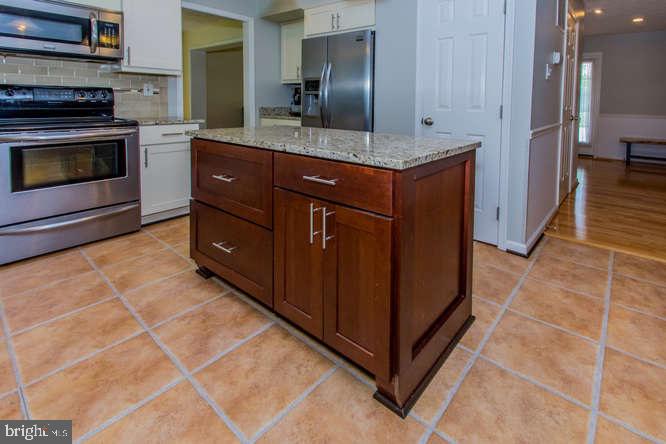 LEESWOOD GARTH - Residential