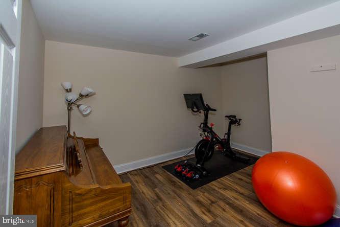 LEESWOOD GARTH - Residential