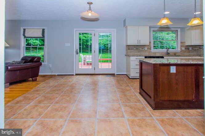 LEESWOOD GARTH - Residential