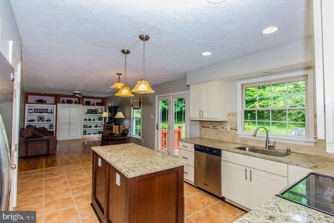 LEESWOOD GARTH - Residential