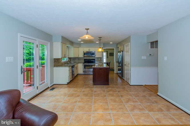 LEESWOOD GARTH - Residential