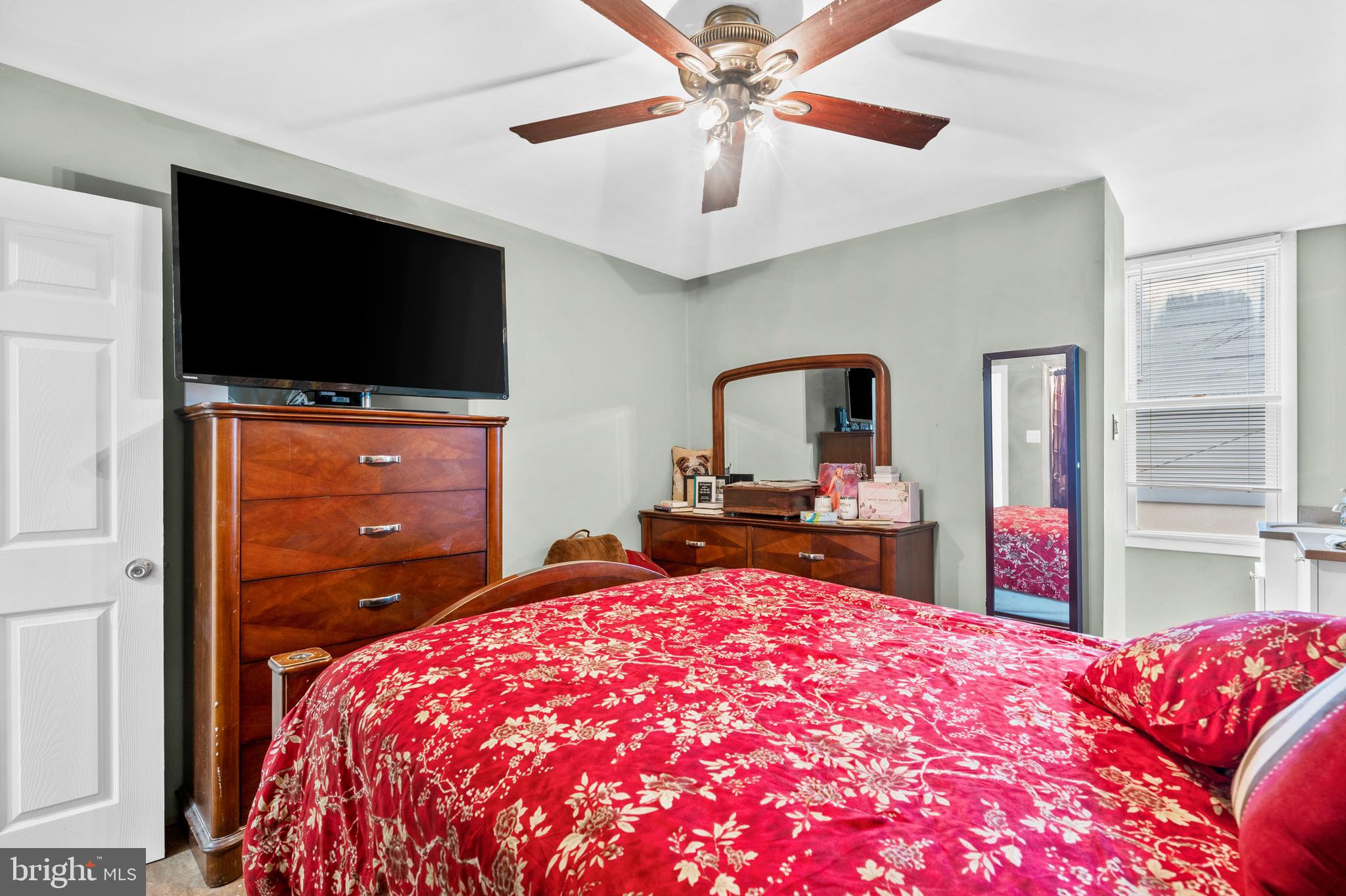 PHILADELPHIA (SOUTH) - Residential