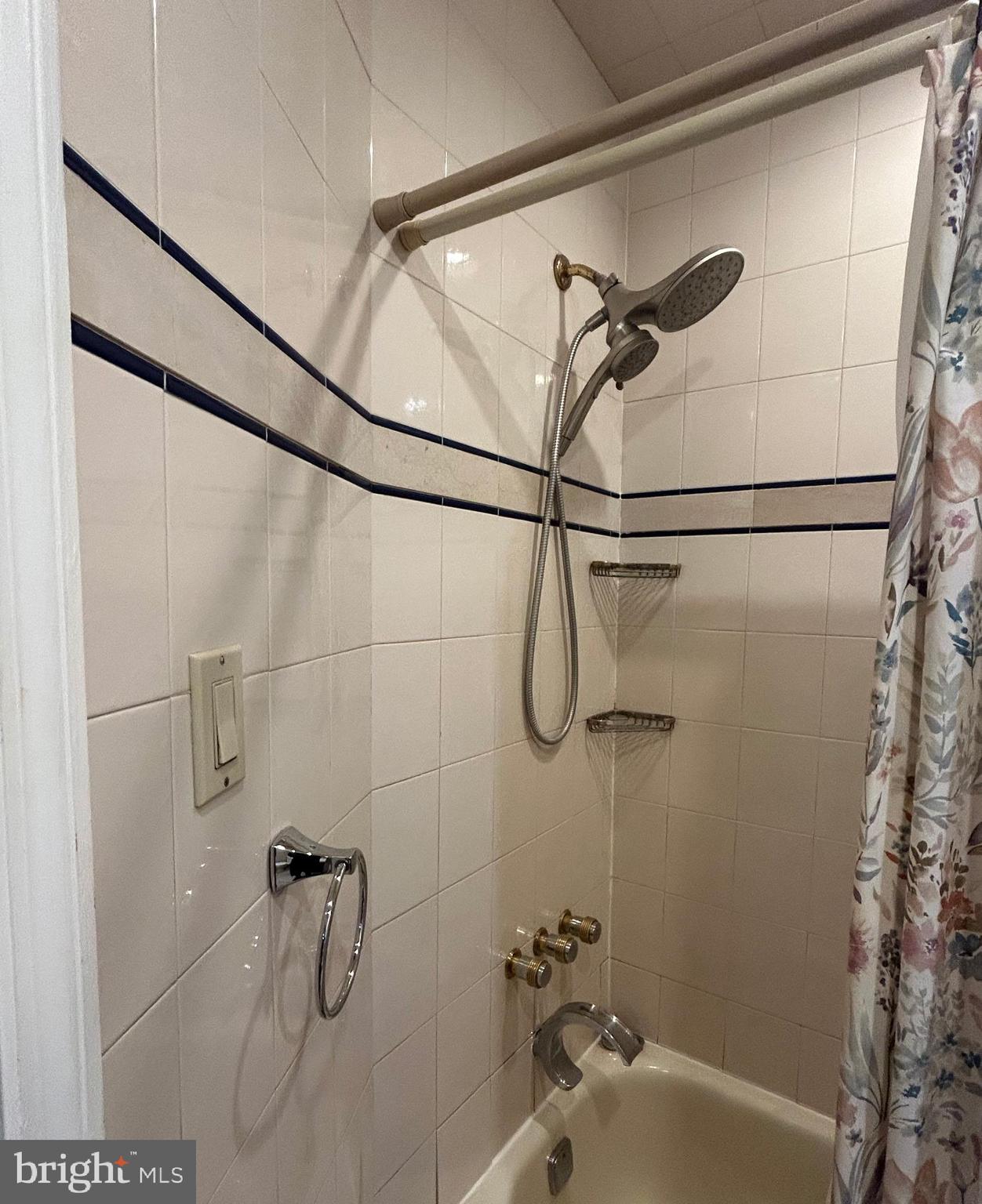 PHILADELPHIA (SOUTH) - Residential