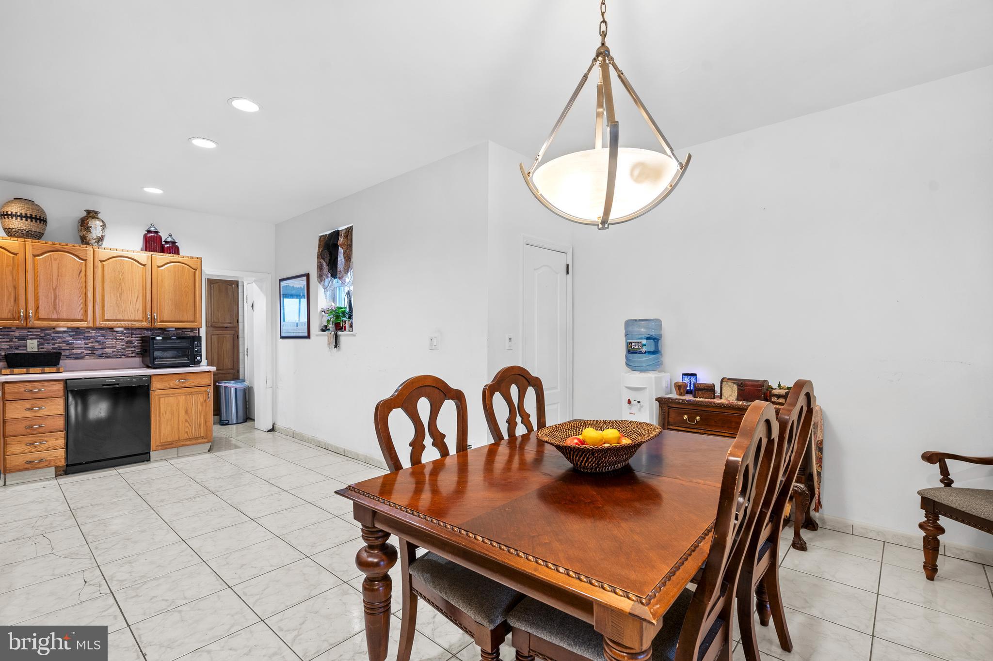 PHILADELPHIA (SOUTH) - Residential