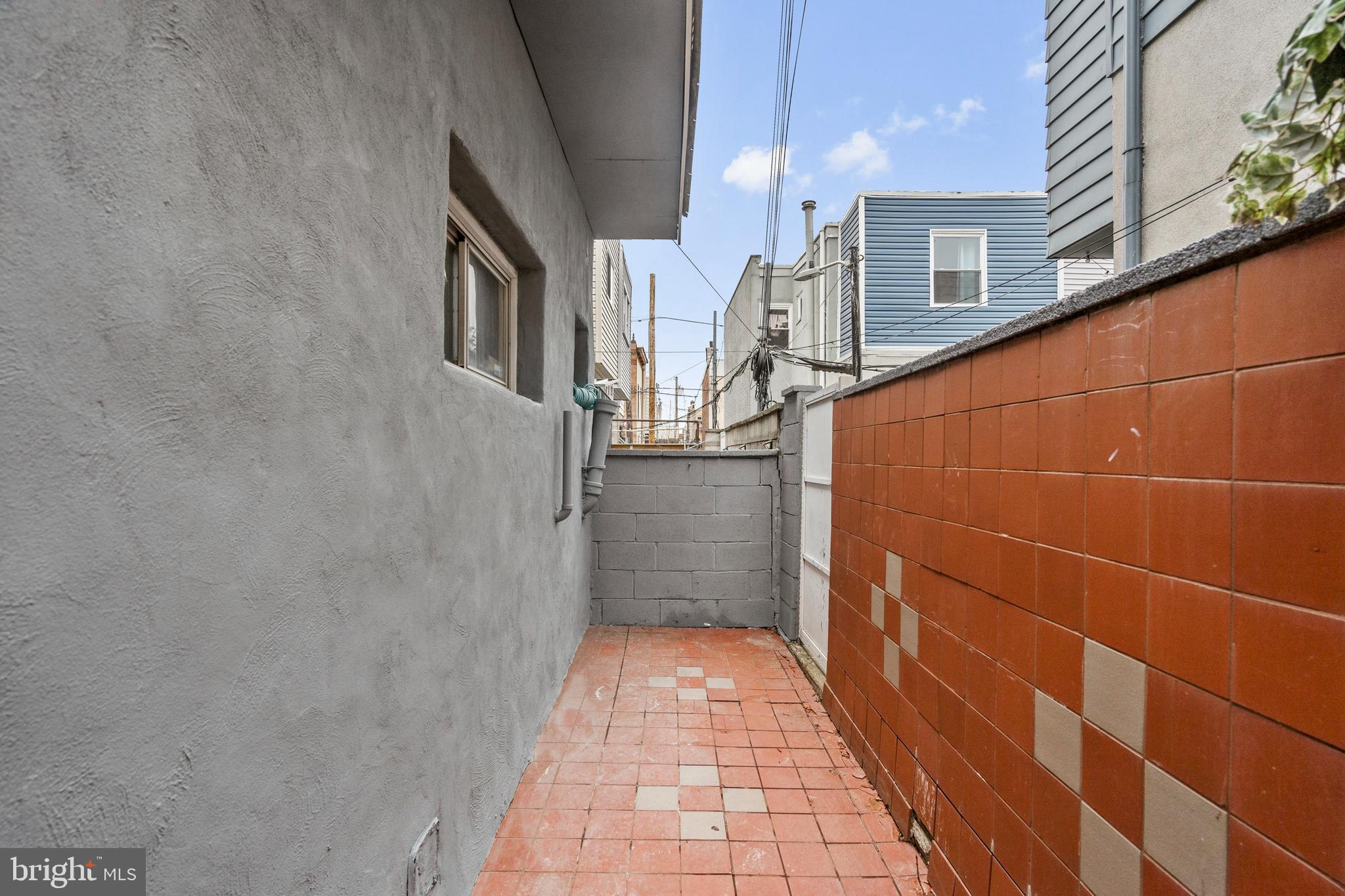 PHILADELPHIA (SOUTH) - Residential