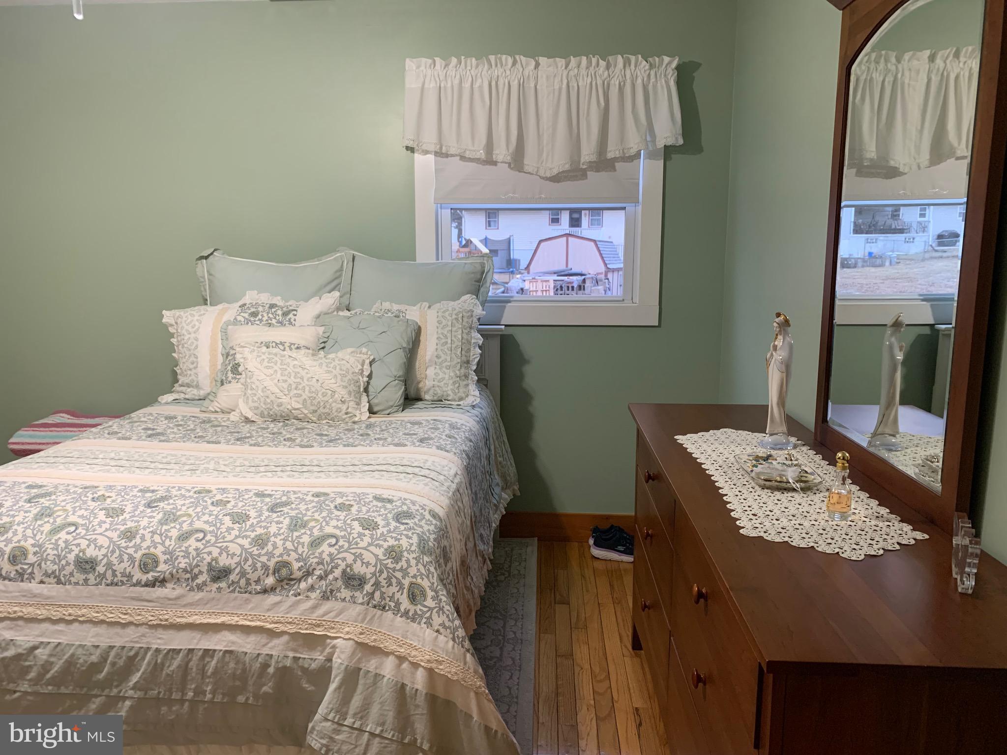 BELMONT HILLS - Residential