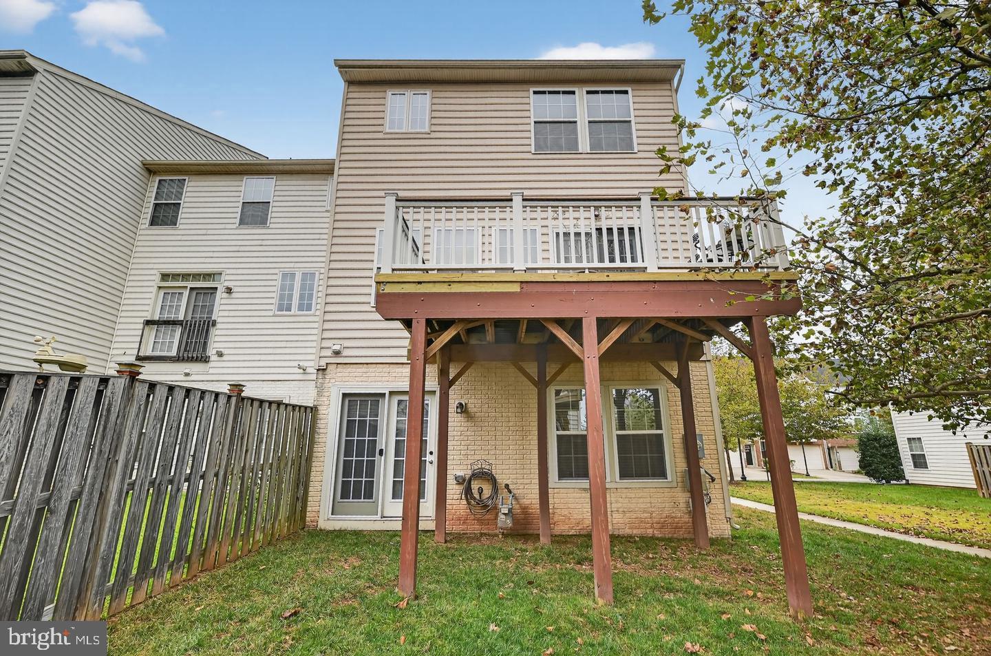 VILLAGES OF WELLINGTON - Residential