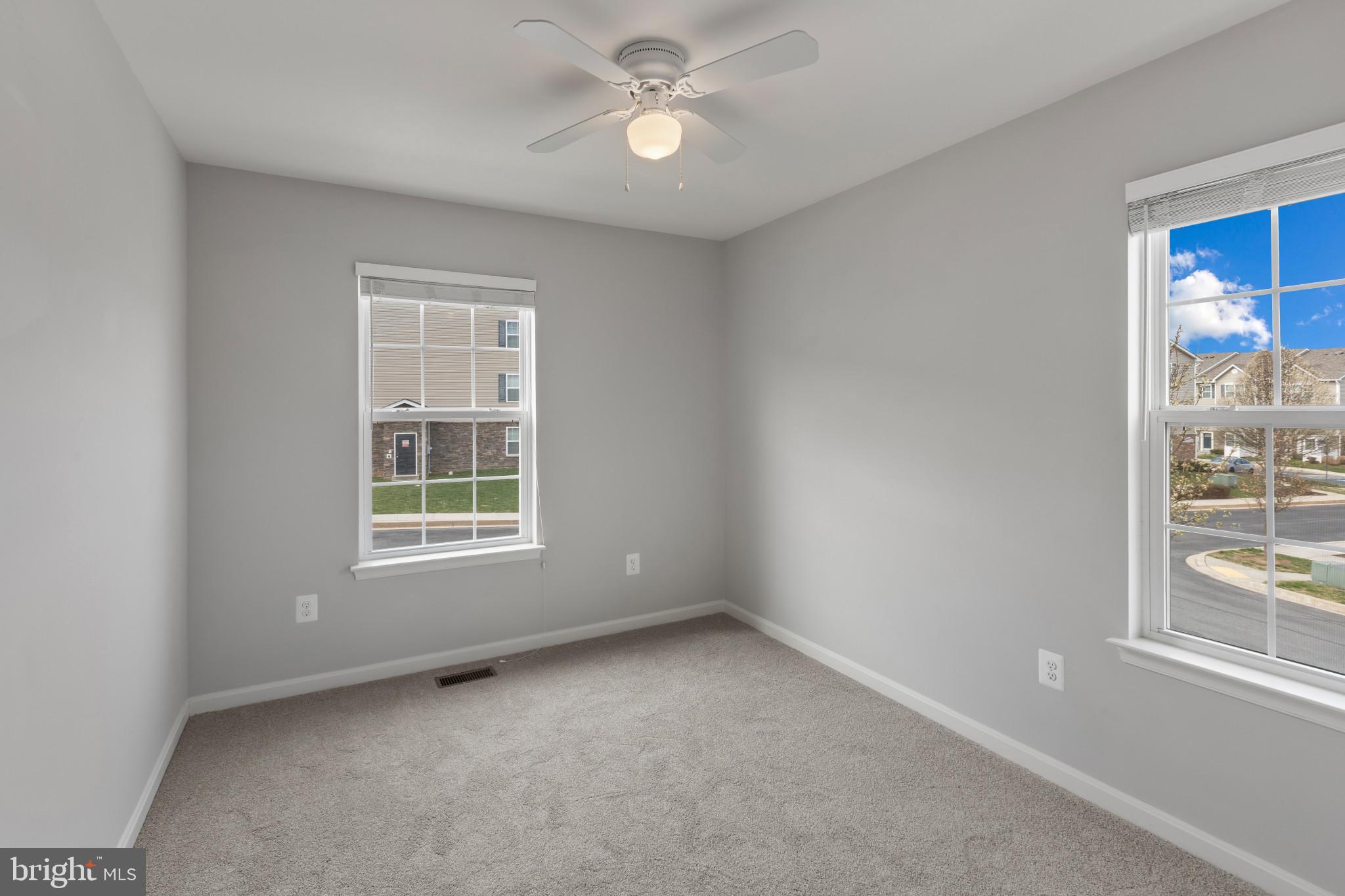 RESERVOIR RIDGE - Residential