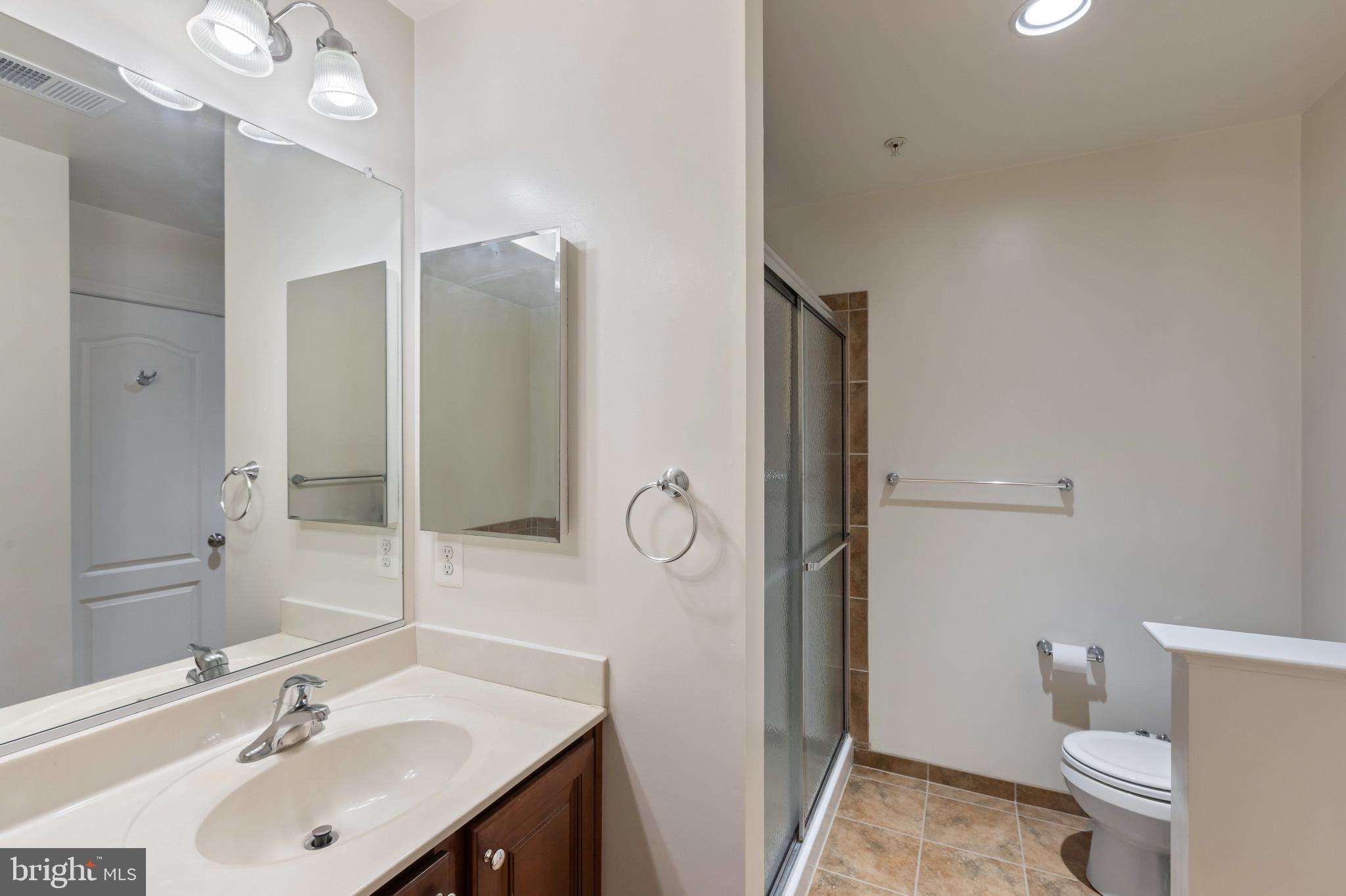 RESERVOIR RIDGE - Residential