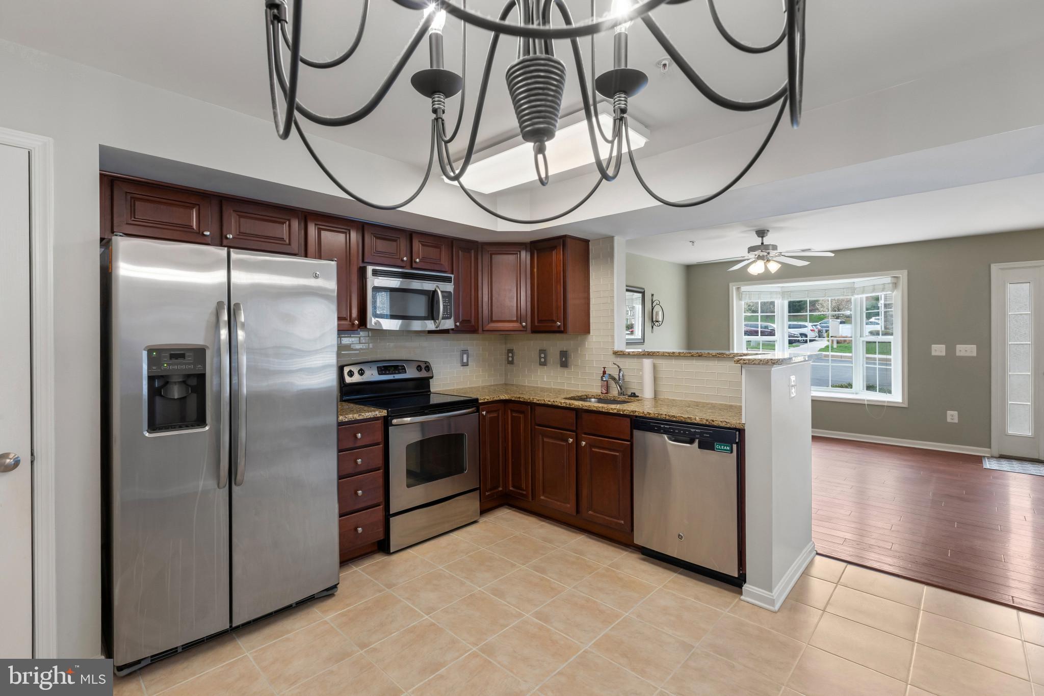 RESERVOIR RIDGE - Residential