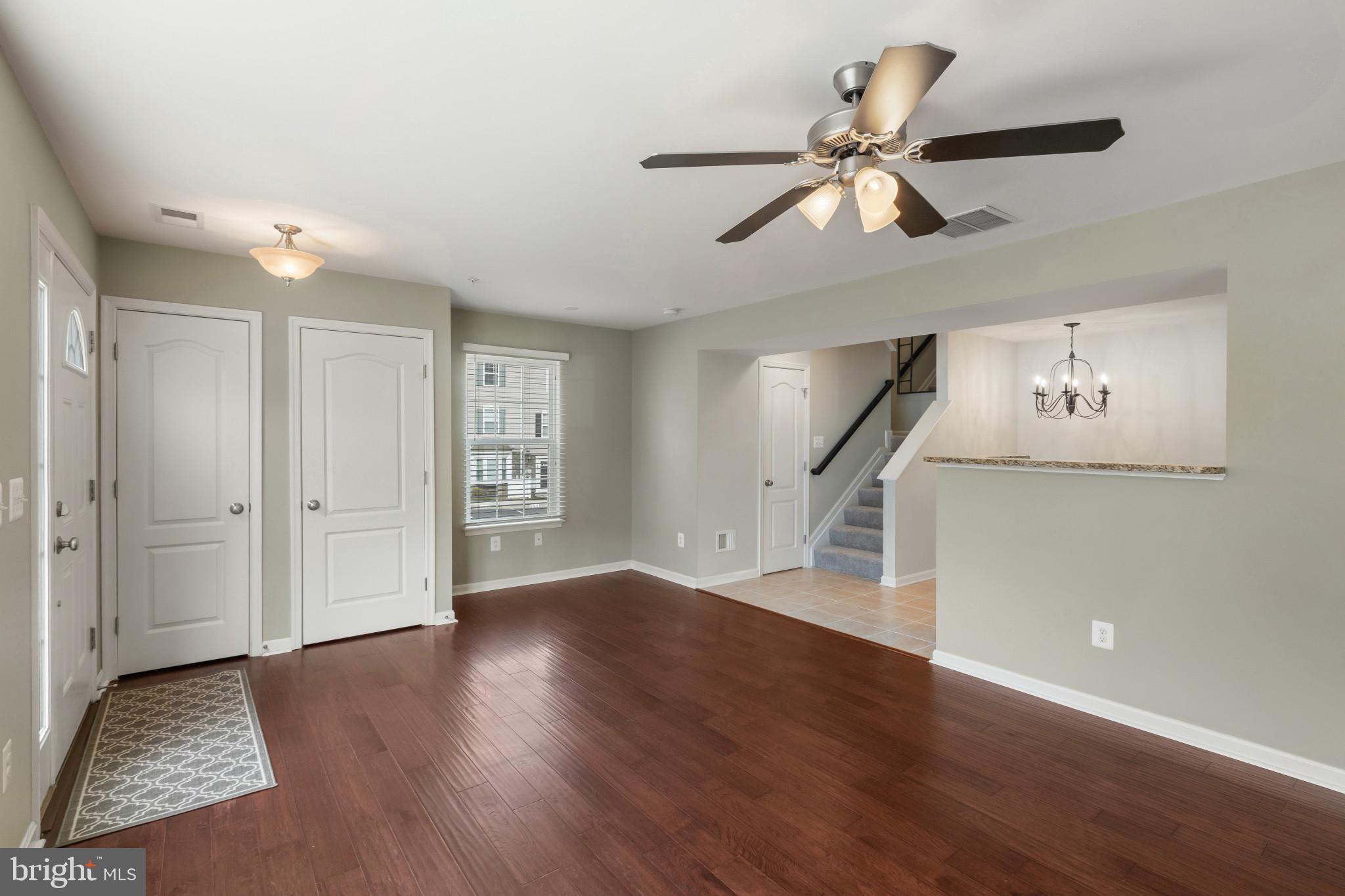 RESERVOIR RIDGE - Residential