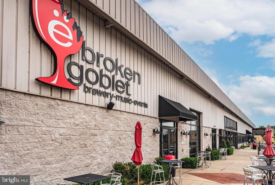 WATERSIDE - Residential