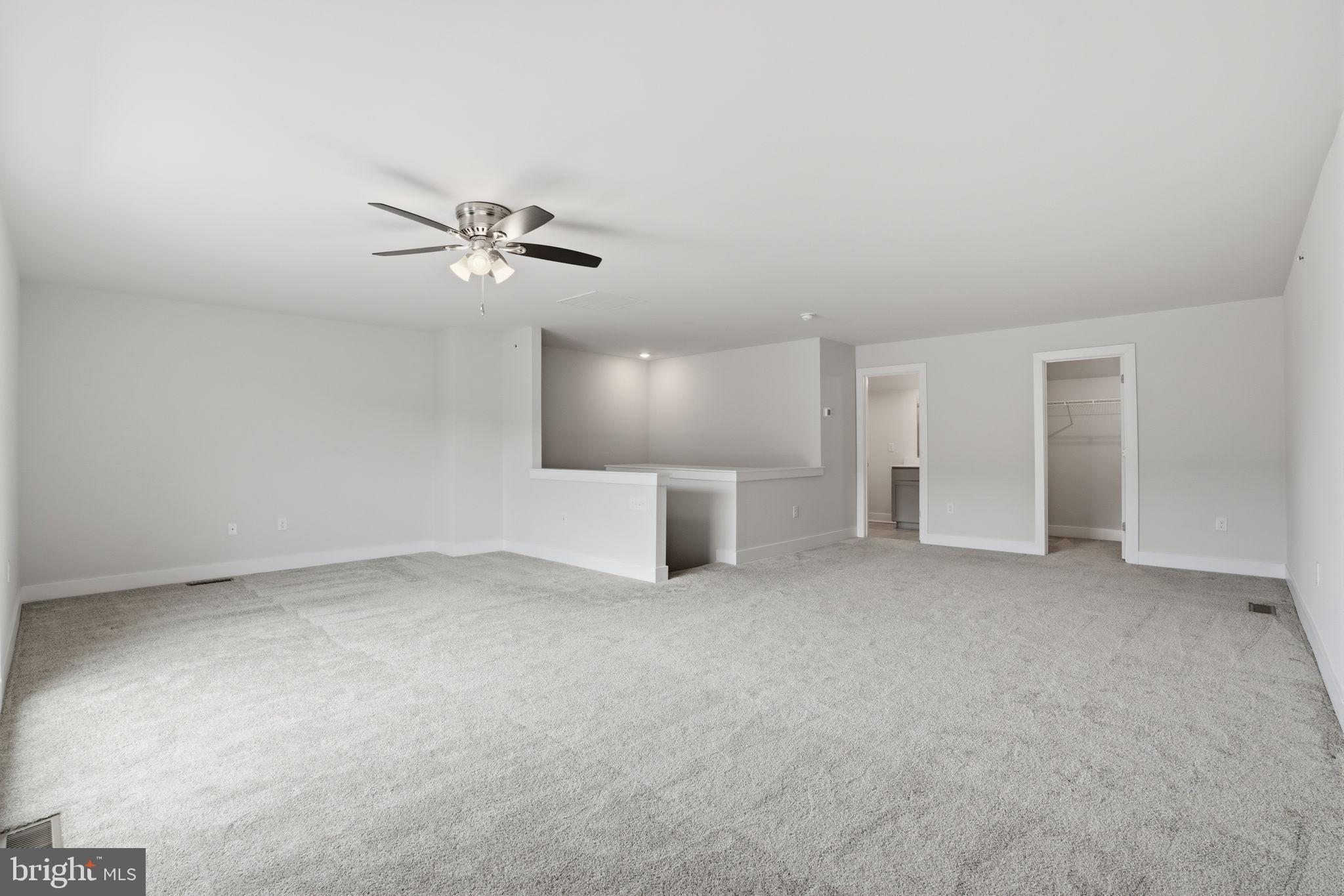 WATERSIDE - Residential