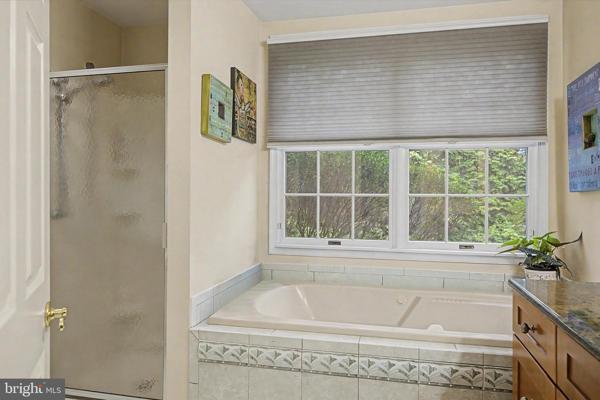 FIELDSTONE - Residential