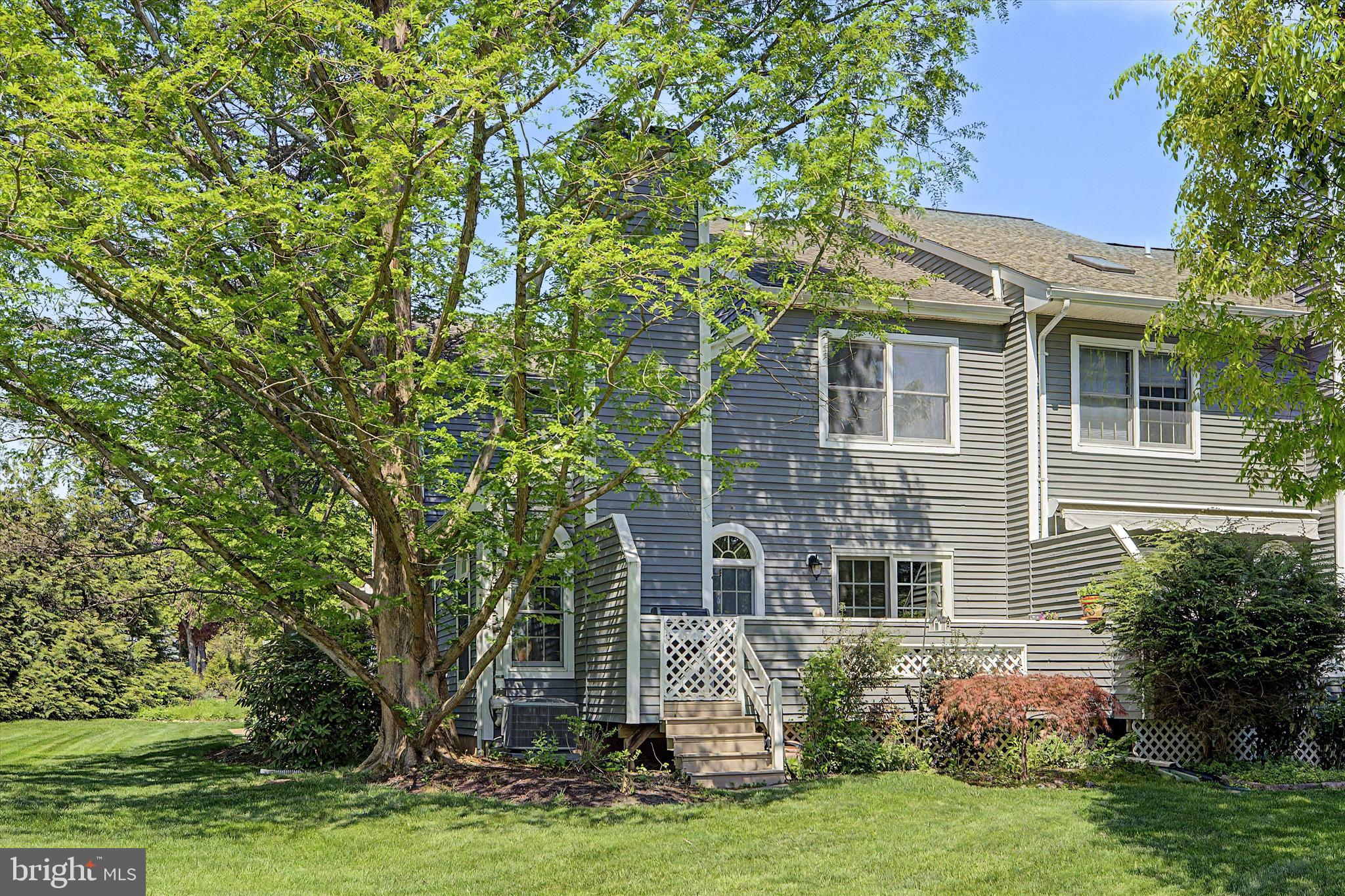 FIELDSTONE - Residential