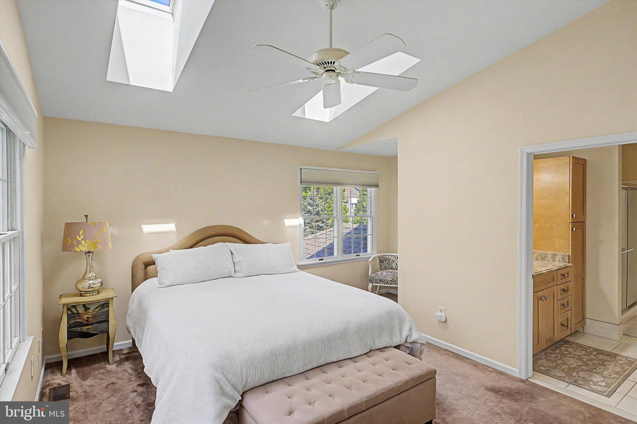 FIELDSTONE - Residential