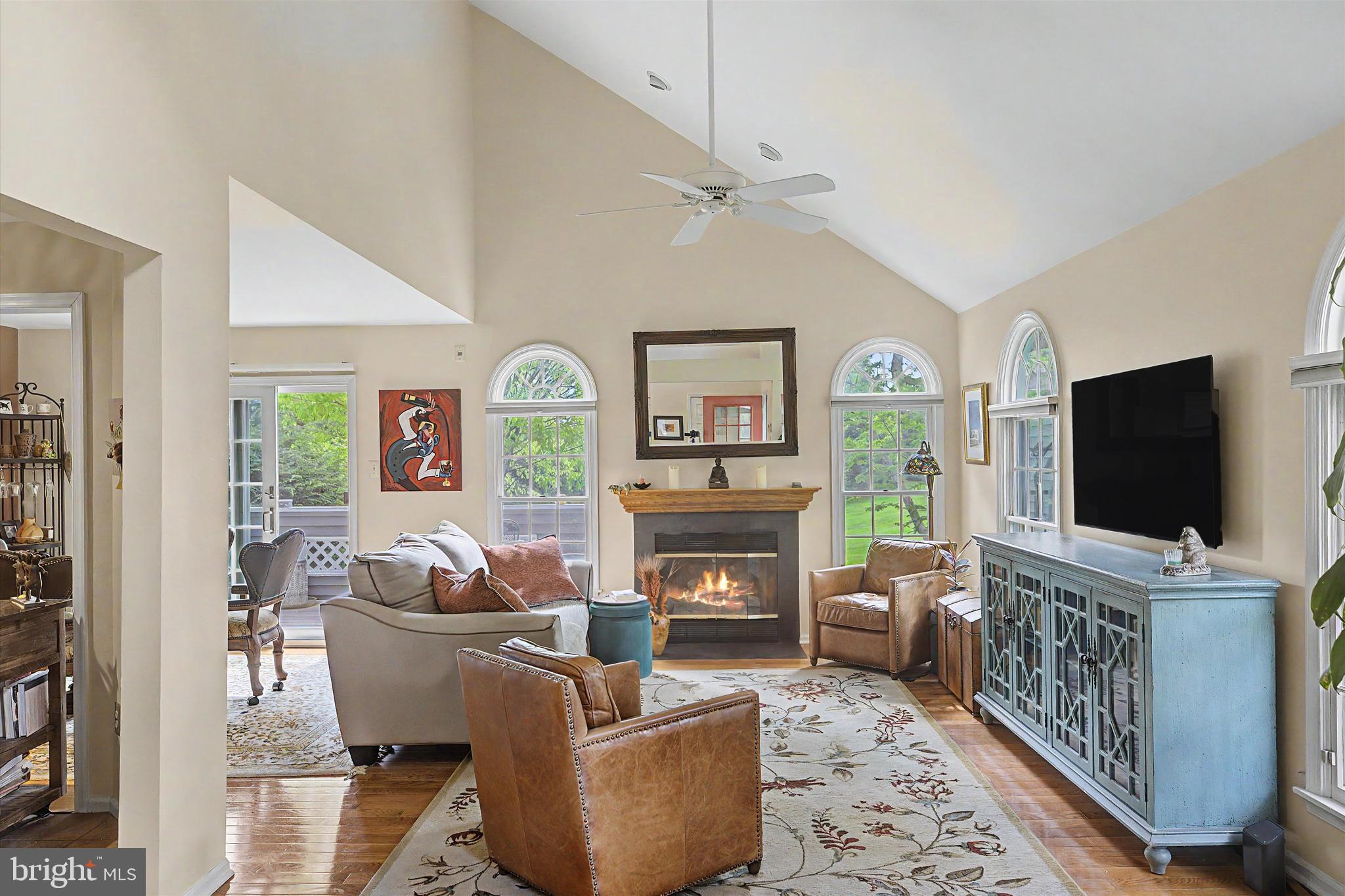 FIELDSTONE - Residential