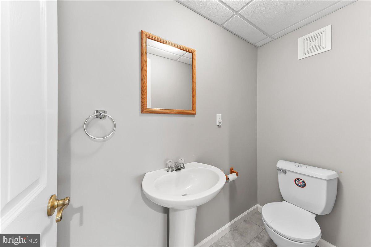 FOX HILL FARM - Residential