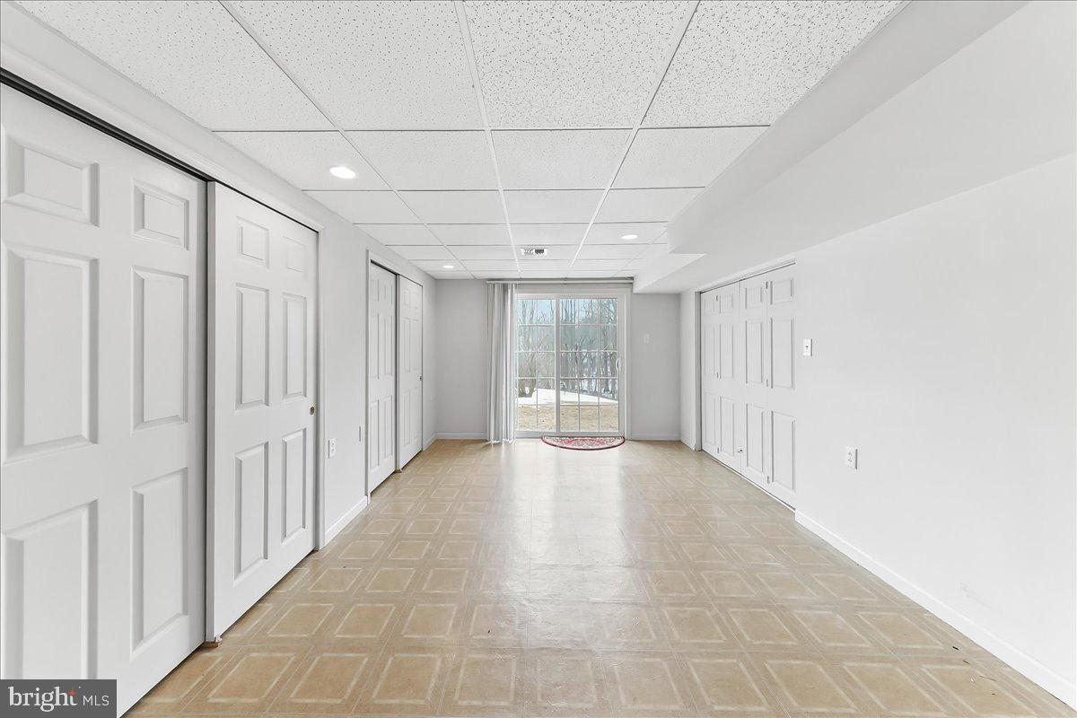 FOX HILL FARM - Residential