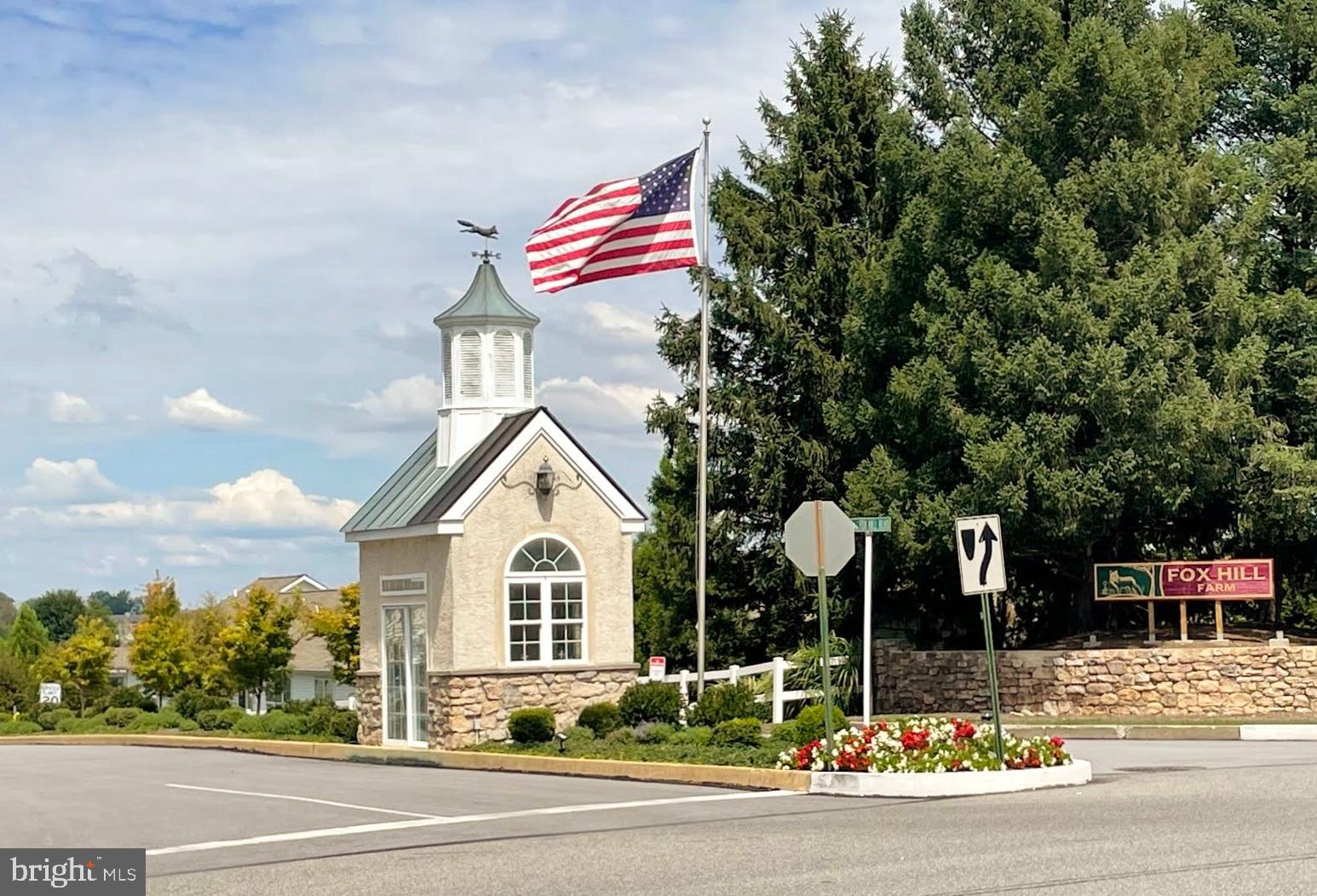 FOX HILL FARM - Residential