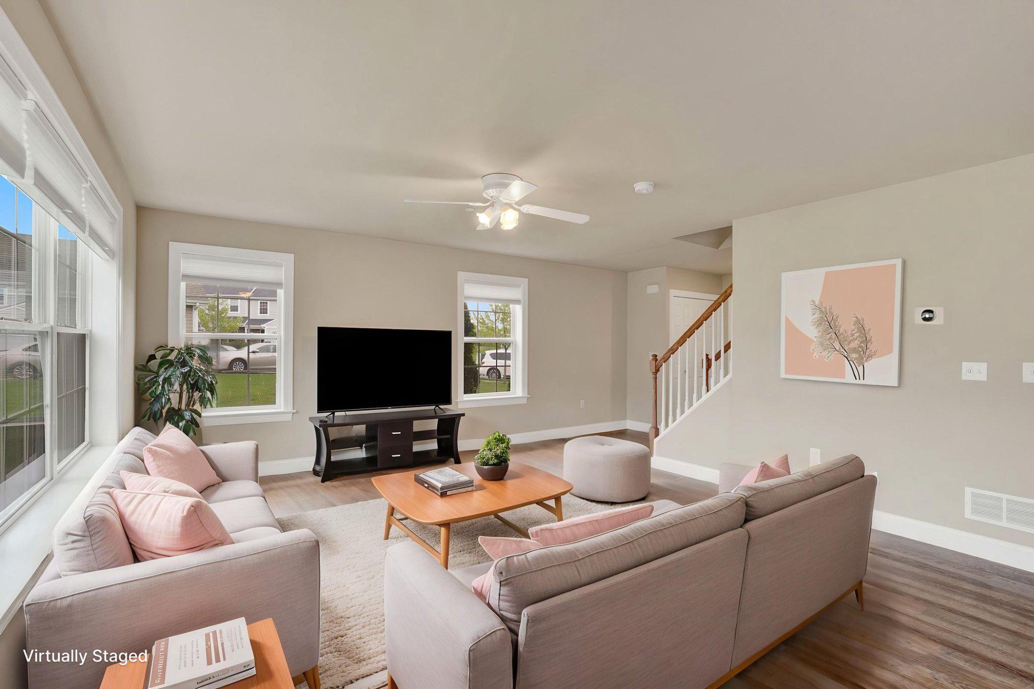 CEDAR HOLLOW - Residential