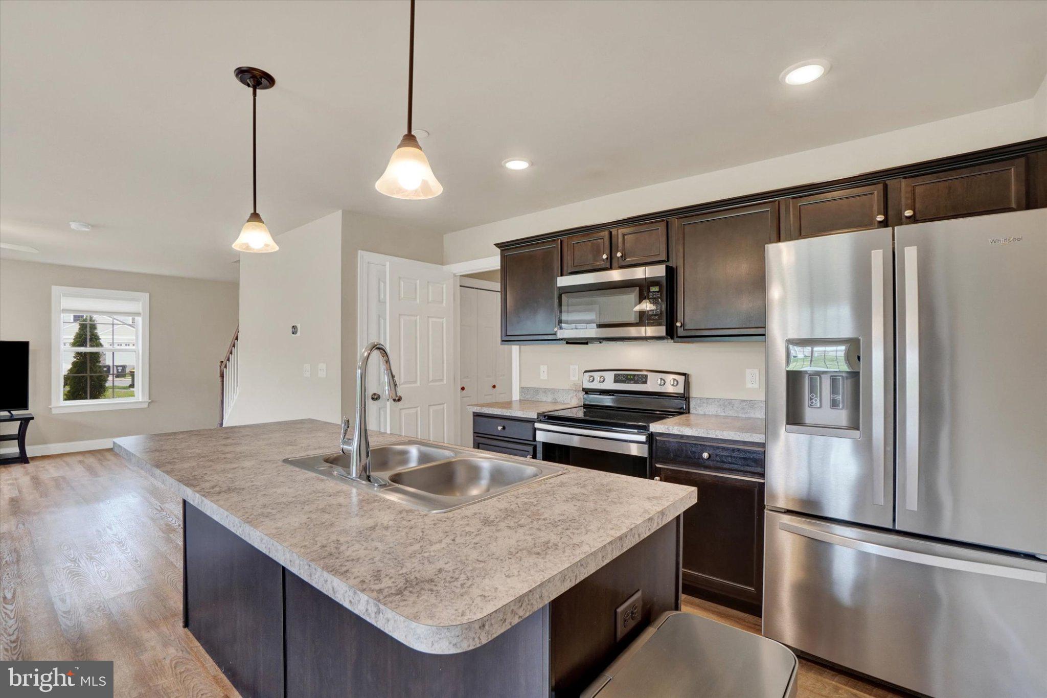 CEDAR HOLLOW - Residential