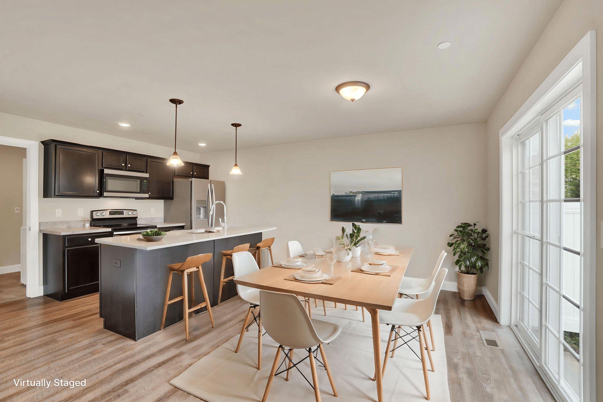 CEDAR HOLLOW - Residential