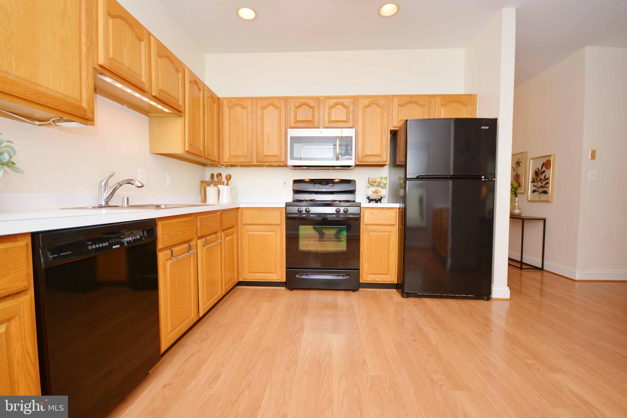 HERITAGE HARBOUR - Residential