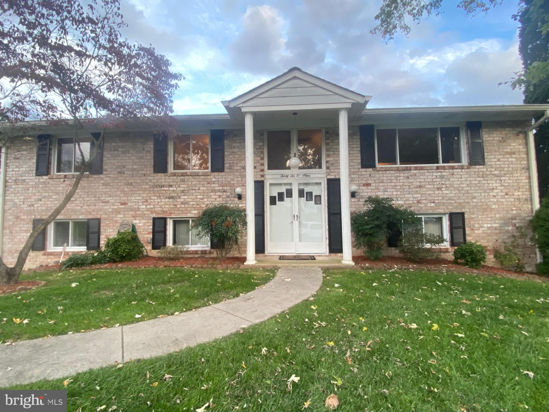 MACALPINE - Residential