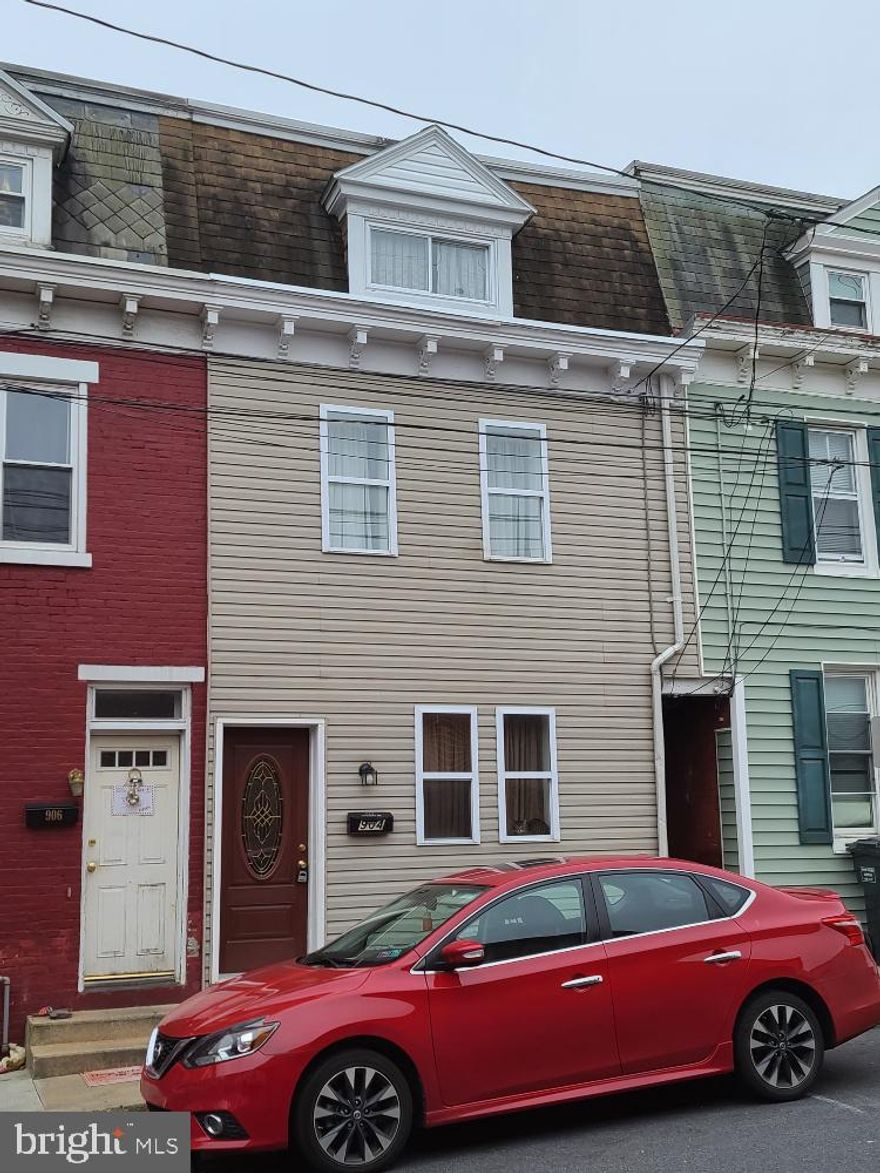 Move Right In to this WELL MAINTAINED Townhome in Columbia Borough. Featuring fresh paint and recently installed flooring throughout, this tremendous home features Three Private Bedrooms (along with an Office, or possible 4th Bedroom) as well as One and a Half Spacious Bathrooms! First Floor Laundry Room. Open Main Level Layout. Fenced In Back Yard. Replacement Windows... Truly, A lot of Property for the $$. Call today!