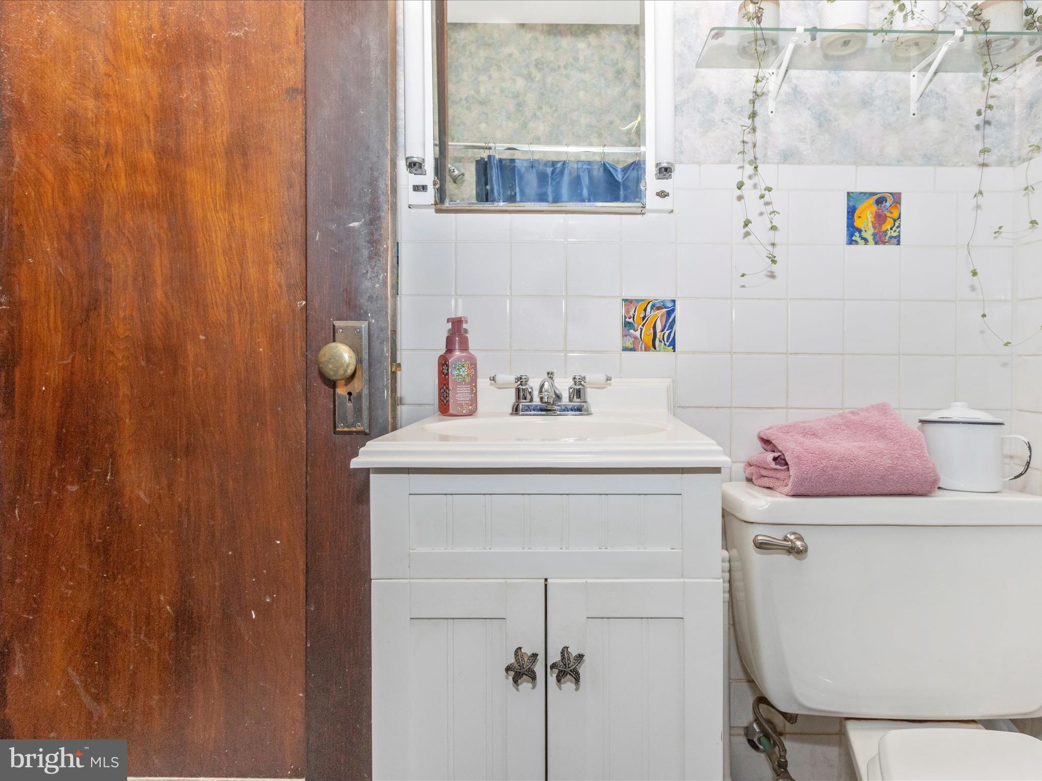 LAUREL - Residential