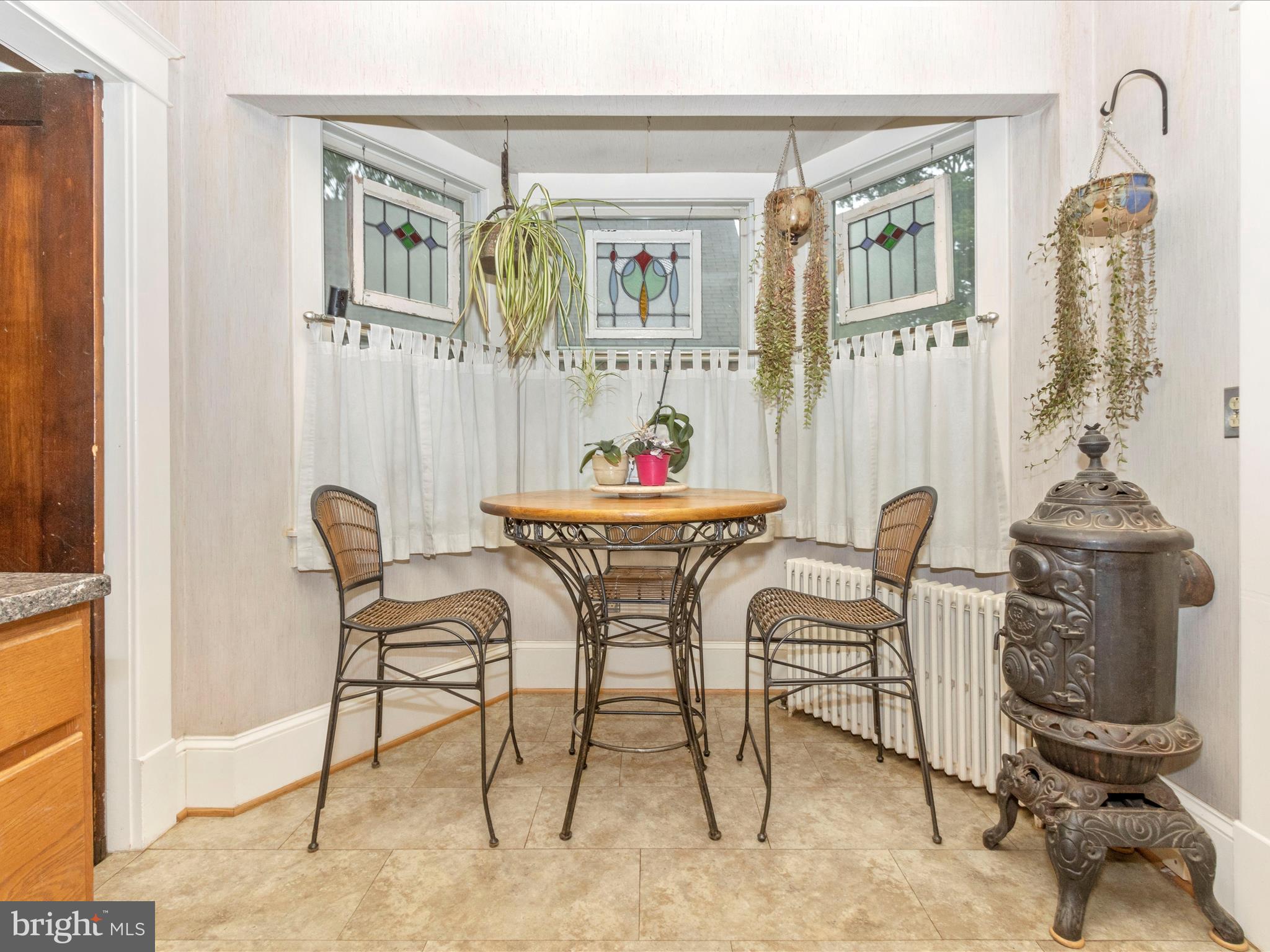 LAUREL - Residential