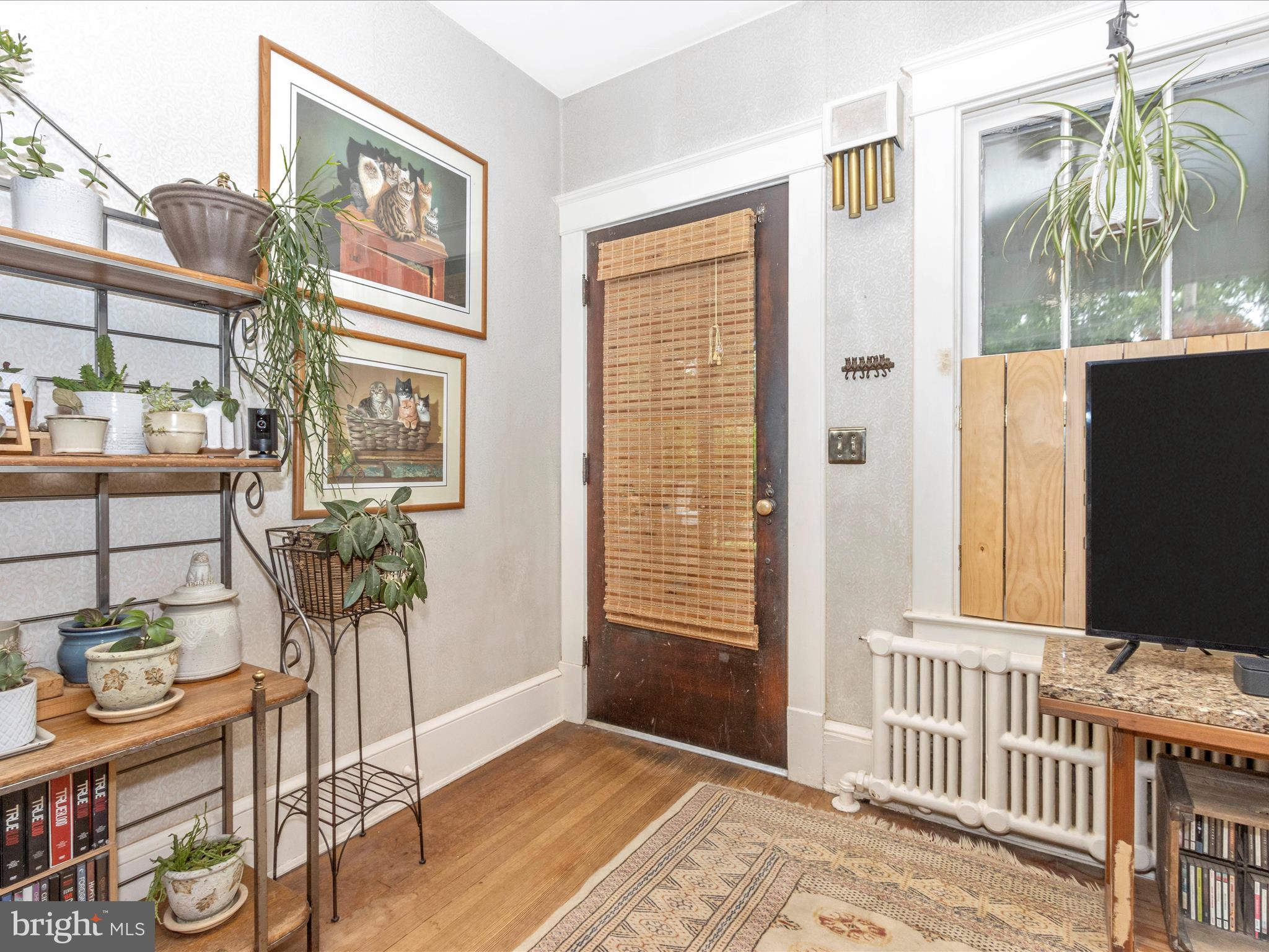 LAUREL - Residential