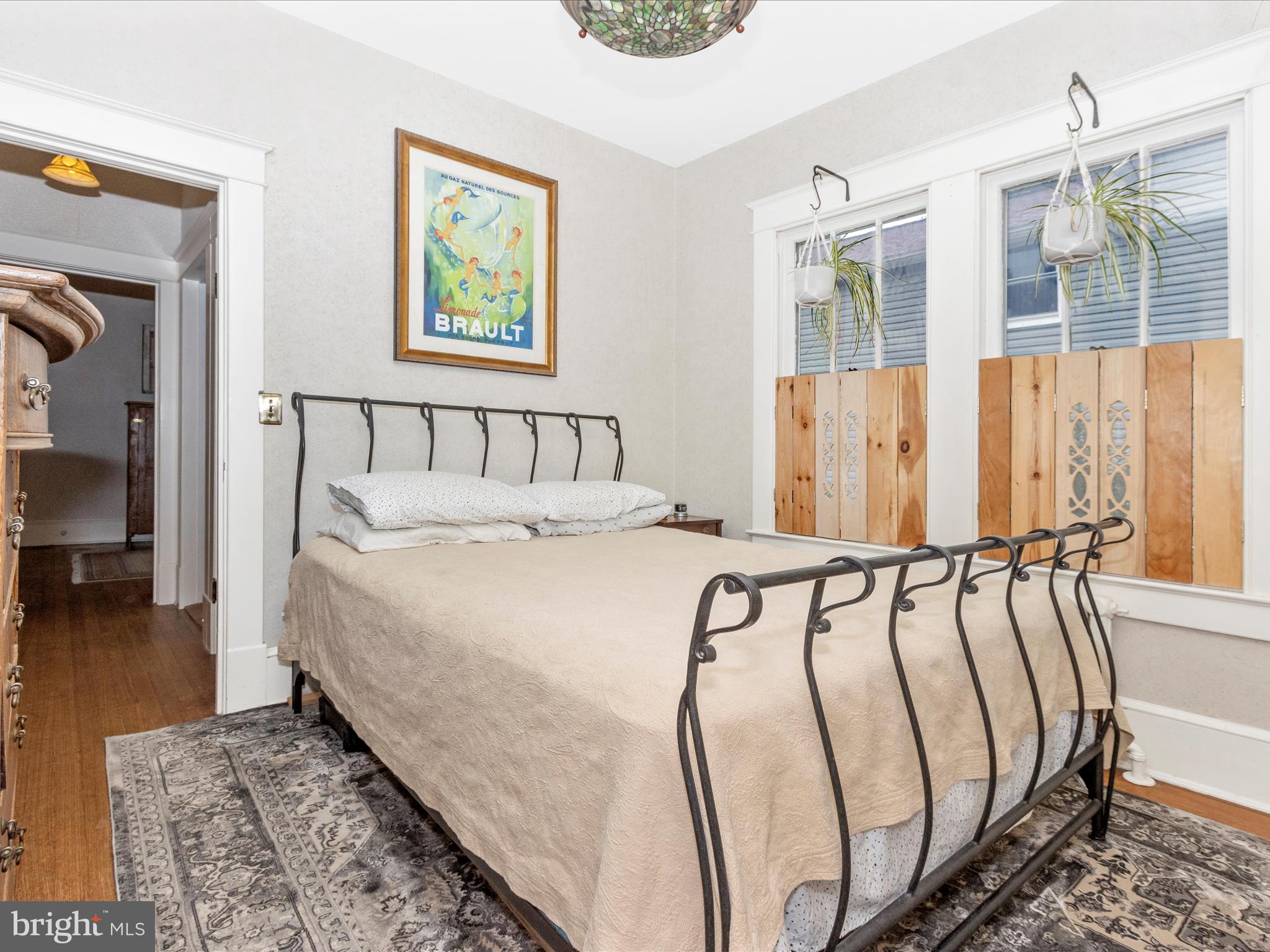 LAUREL - Residential