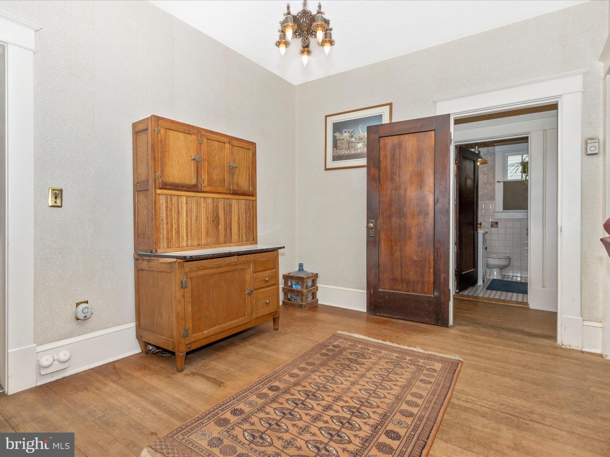 LAUREL - Residential