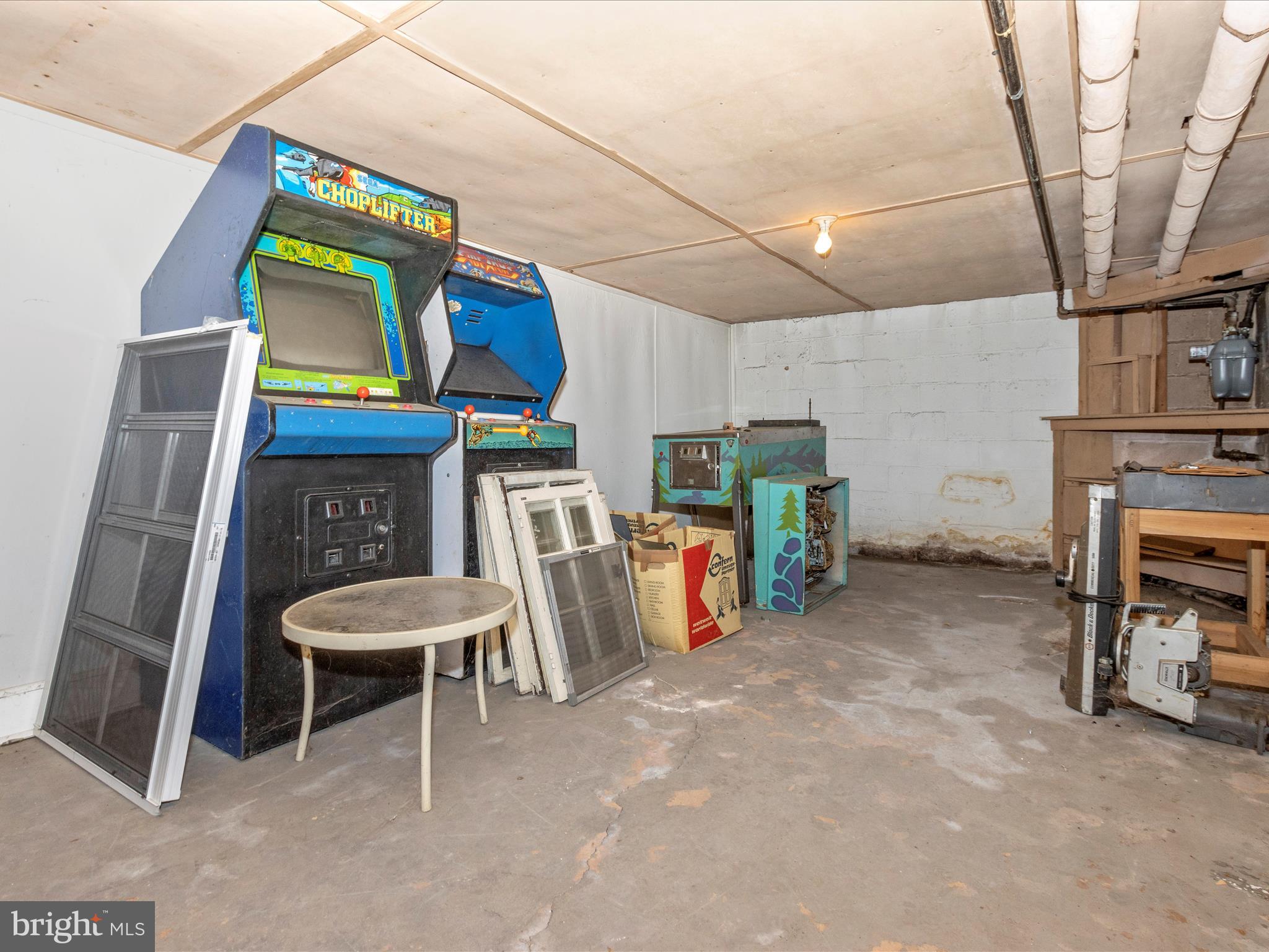 LAUREL - Residential